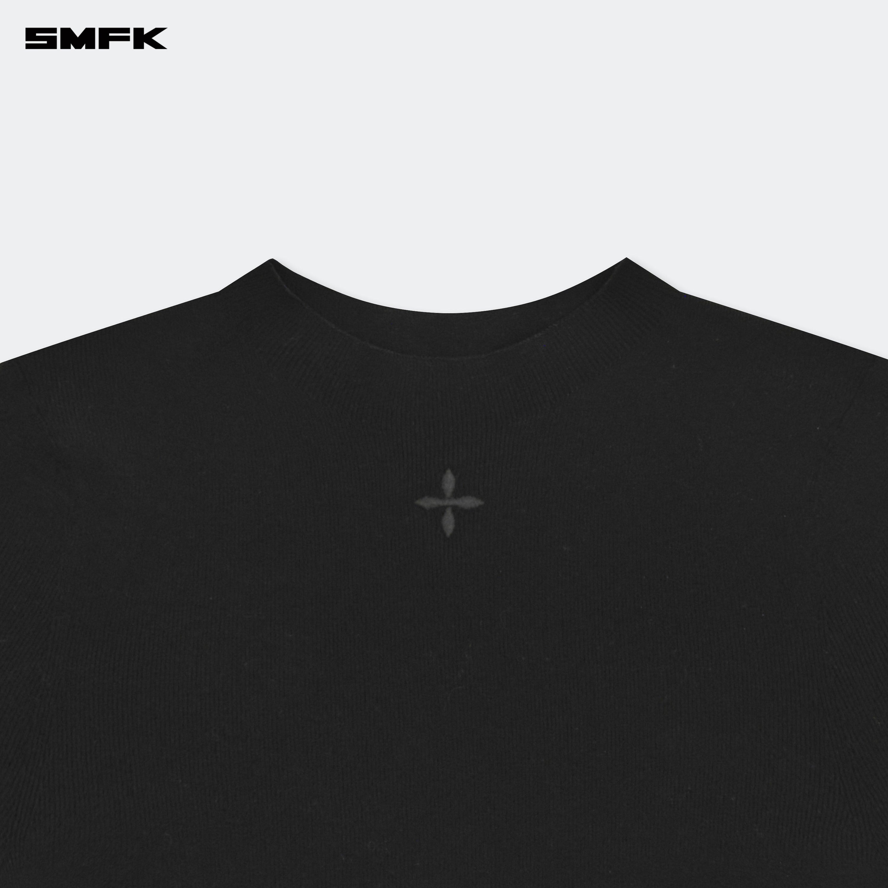 Compass Hug High Neck Seamless Knit Tee Black - SMFK Official