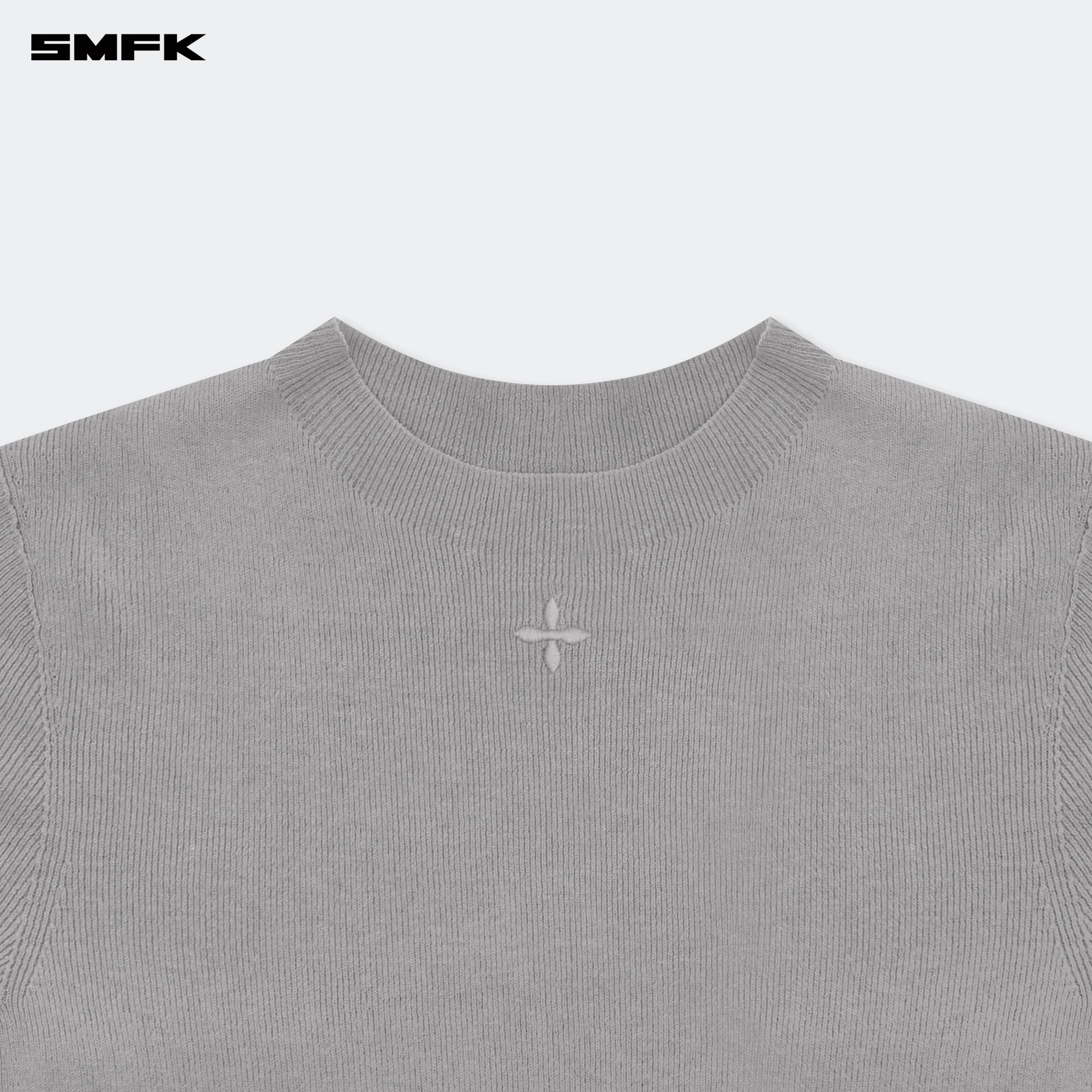 Compass Hug High Neck Seamless Knit Tee Gray - SMFK Official