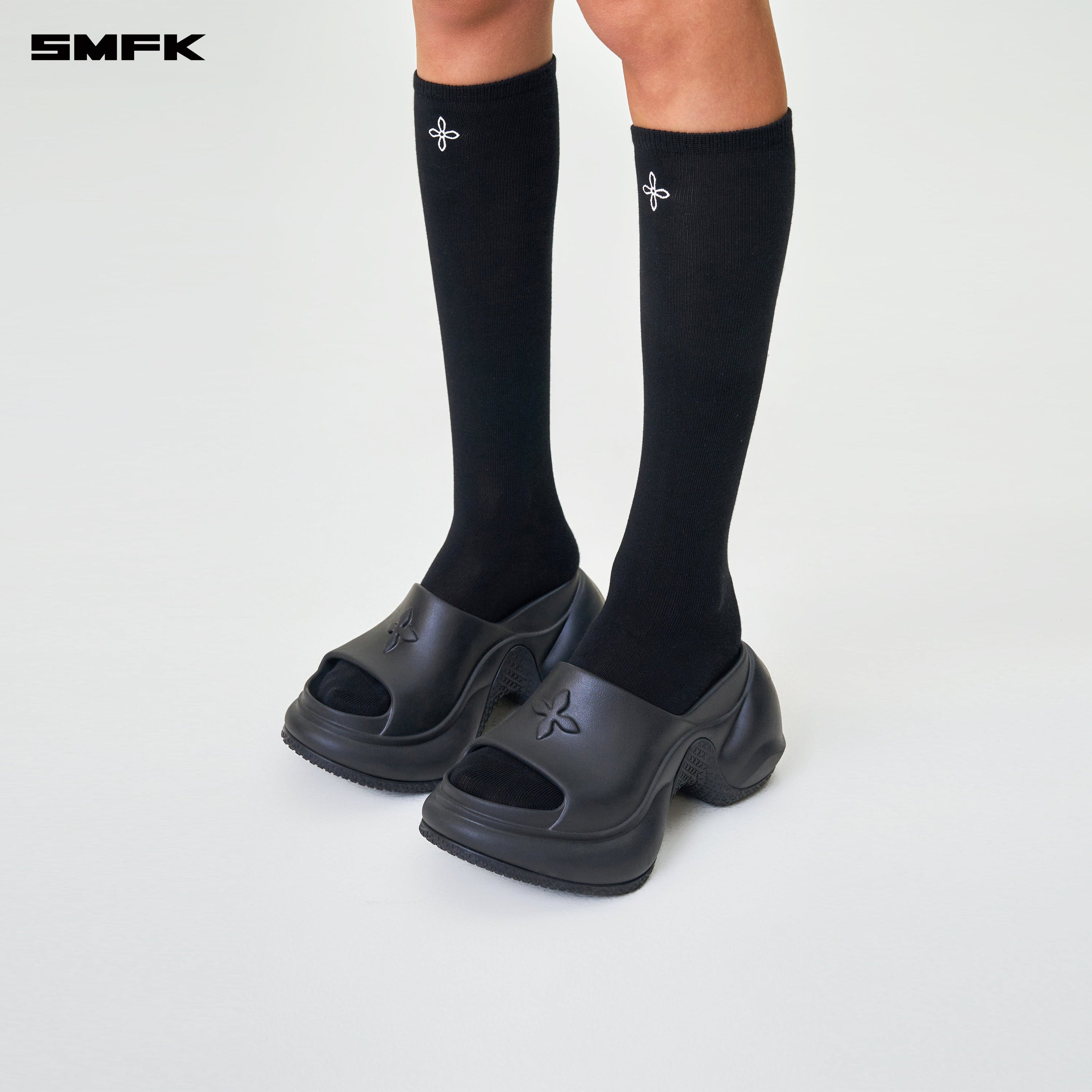 Compass Hug Sports Mid - Calf Socks Black (2 Pairs) - SMFK Official