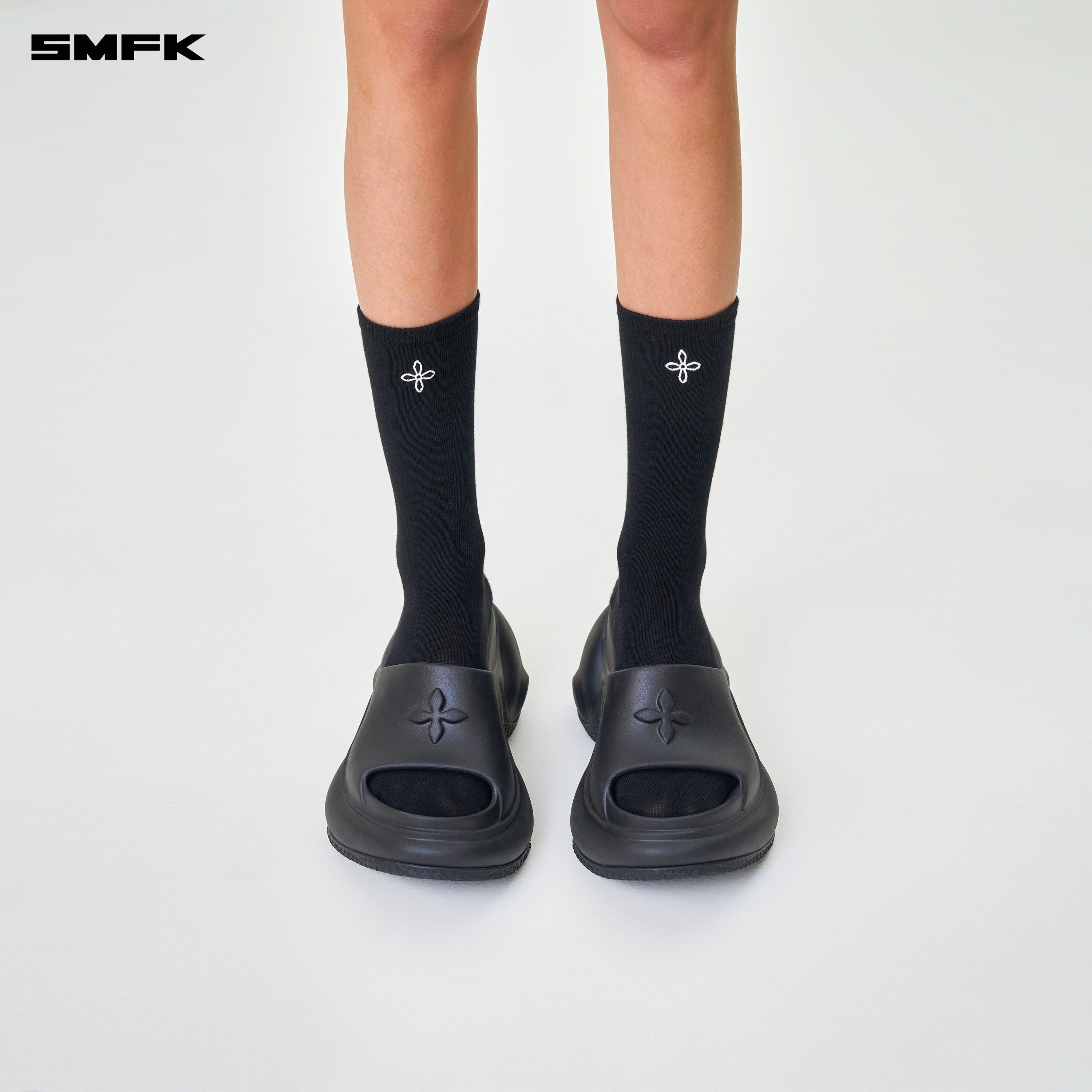 Compass Hug Sports Short Socks Black (2 Pairs) - SMFK Official