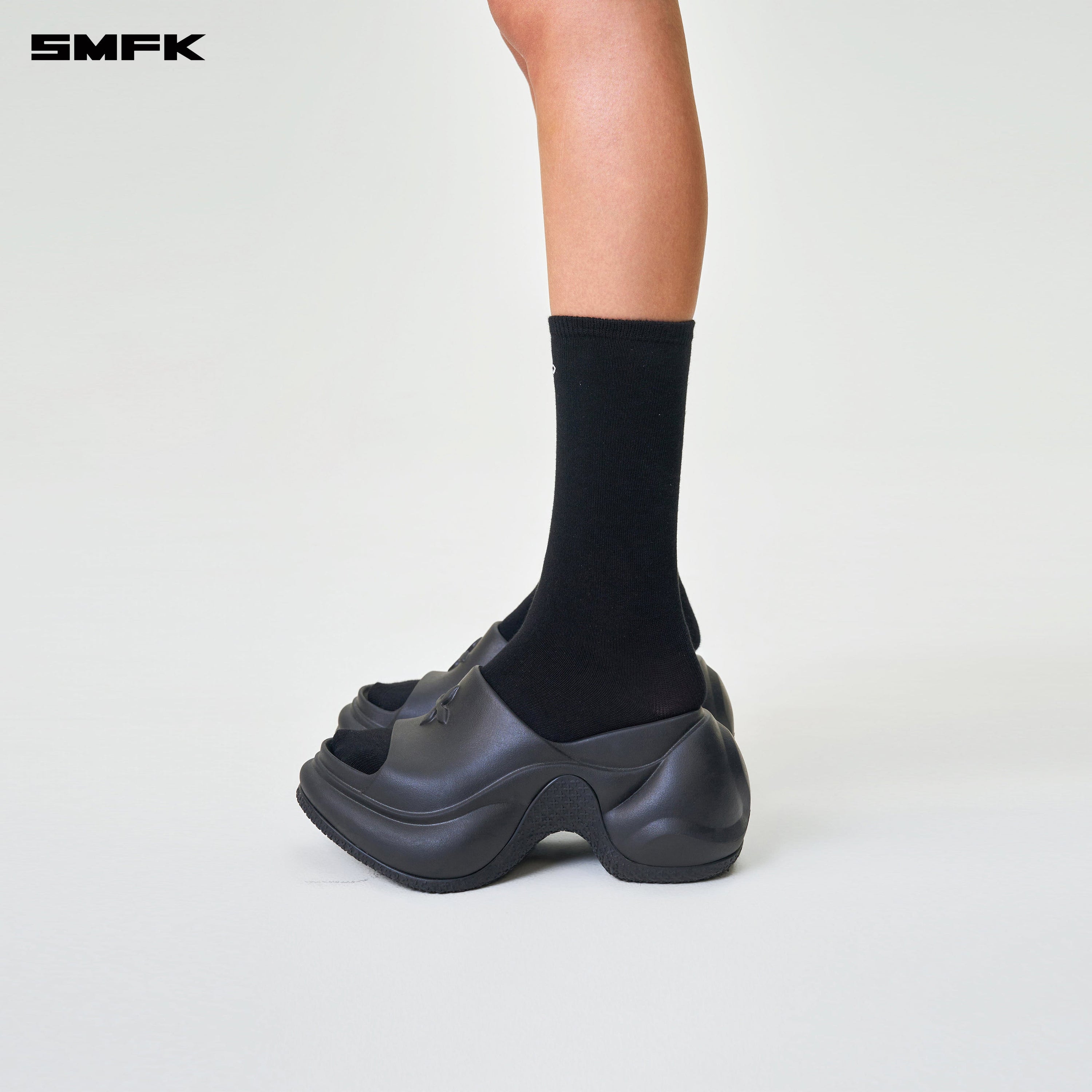 Compass Hug Sports Short Socks Black (2 Pairs) - SMFK Official