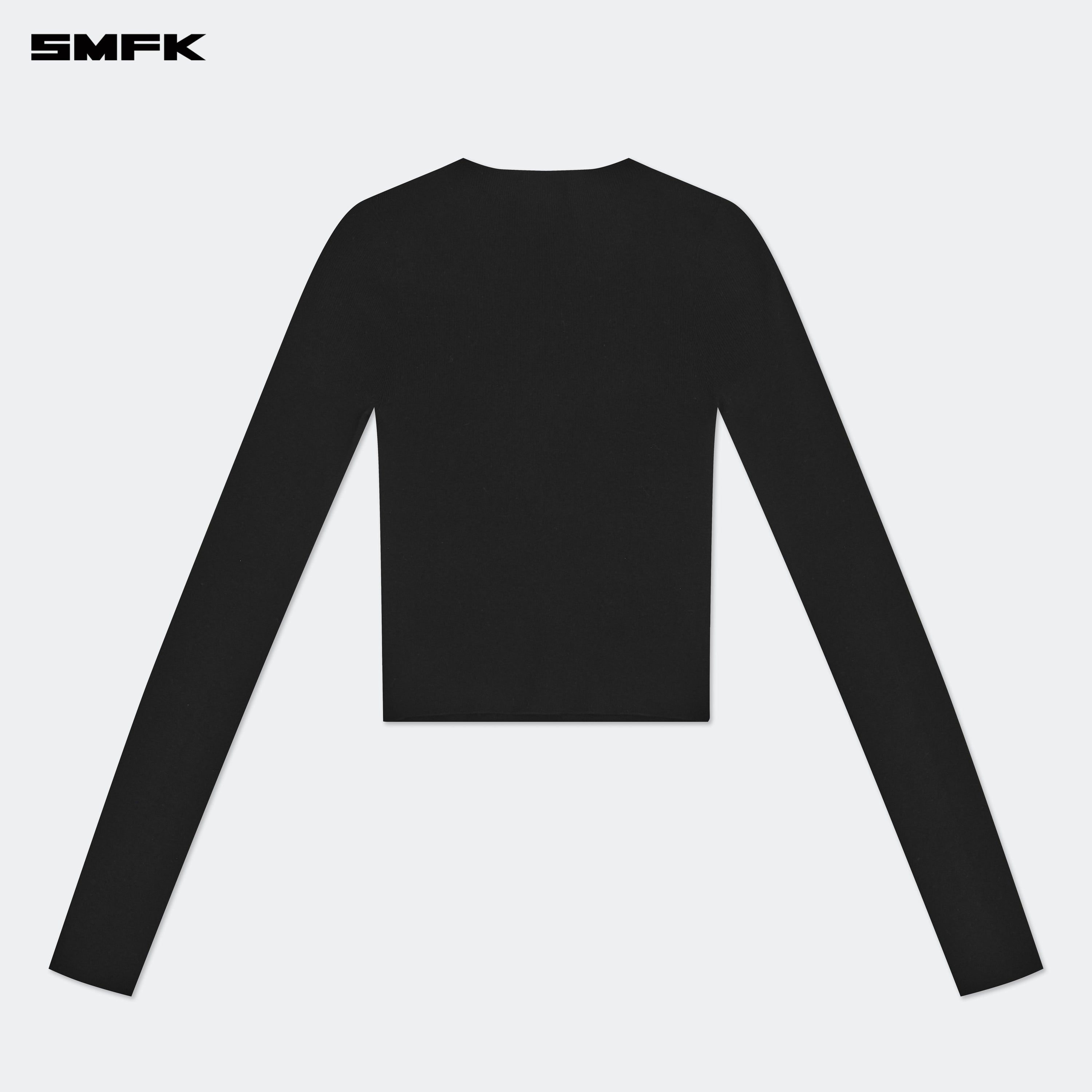 Compass Hug Turtleneck Knit Sweatshirt In Black - SMFK Official