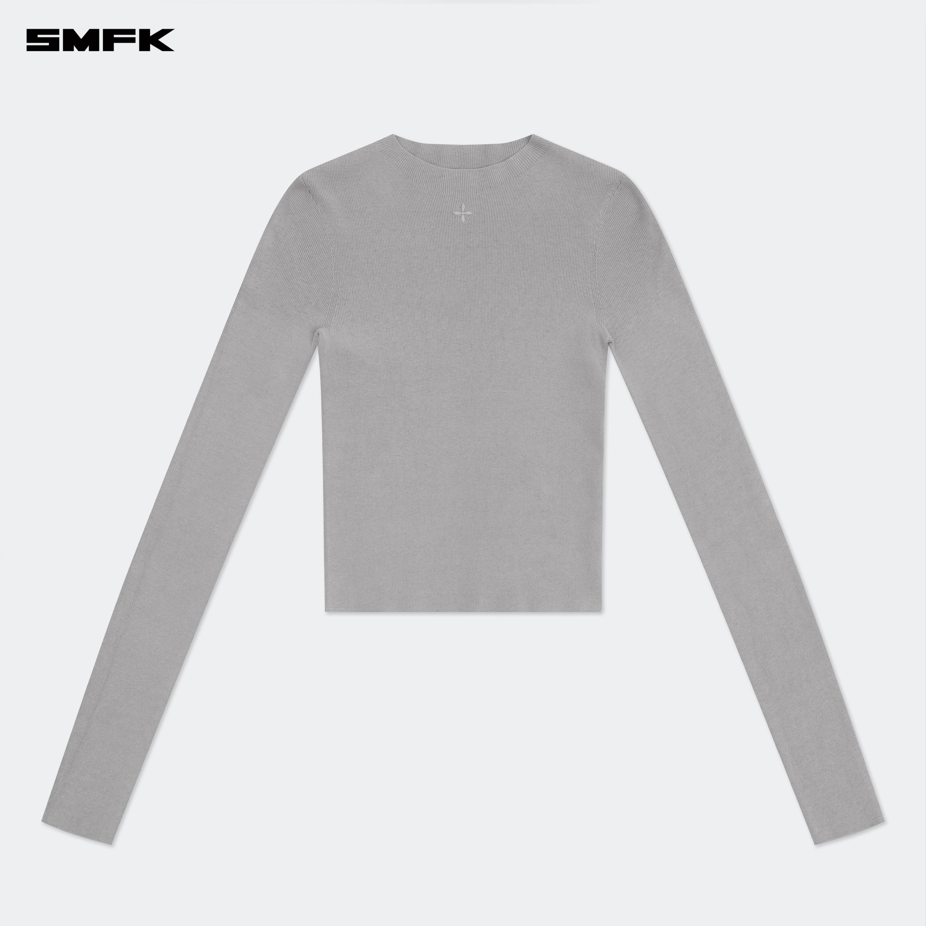 Compass Hug Turtleneck Knit Sweatshirt In Gray - SMFK Official