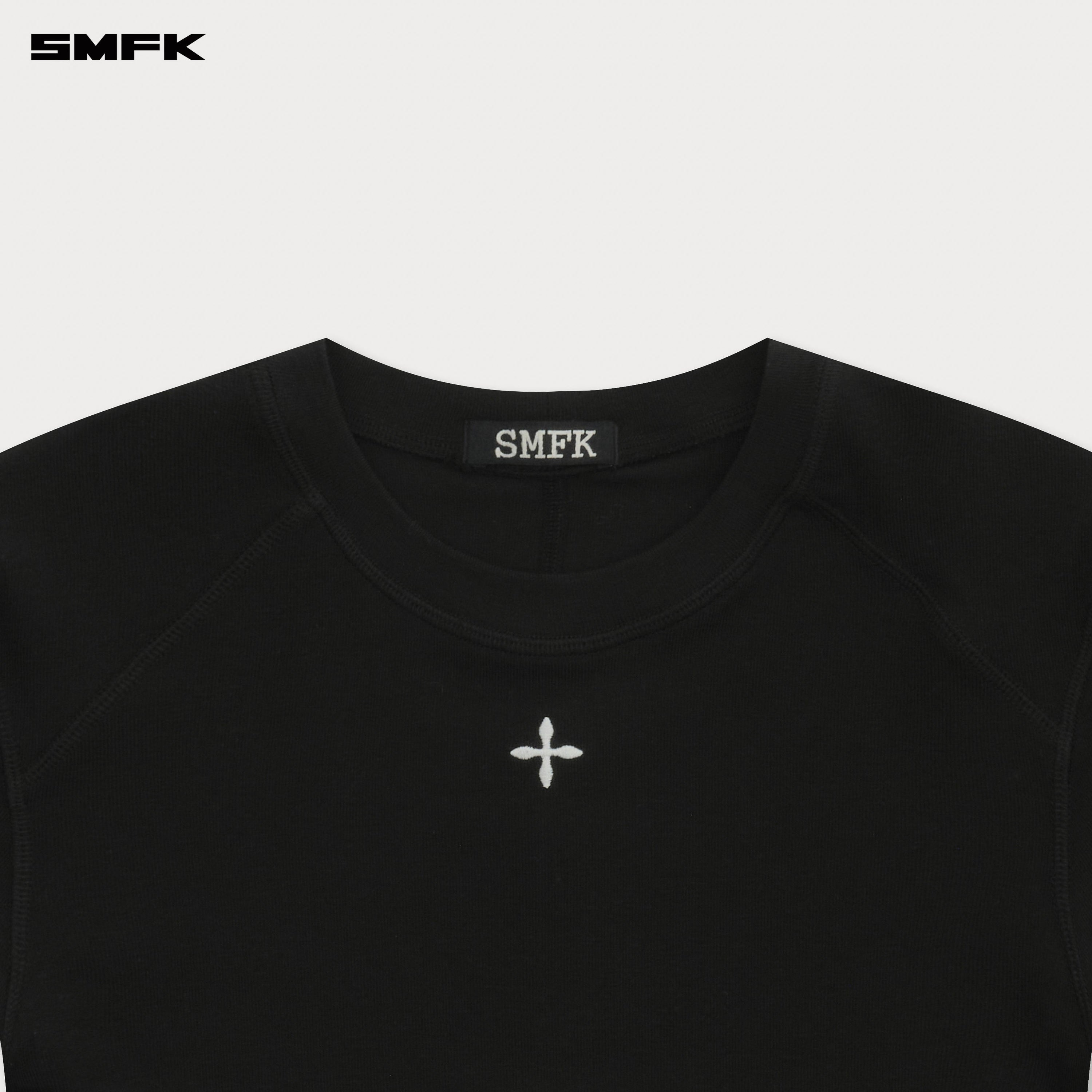 Compass Standard Rush Slim - Fit Tee In Black - SMFK Official