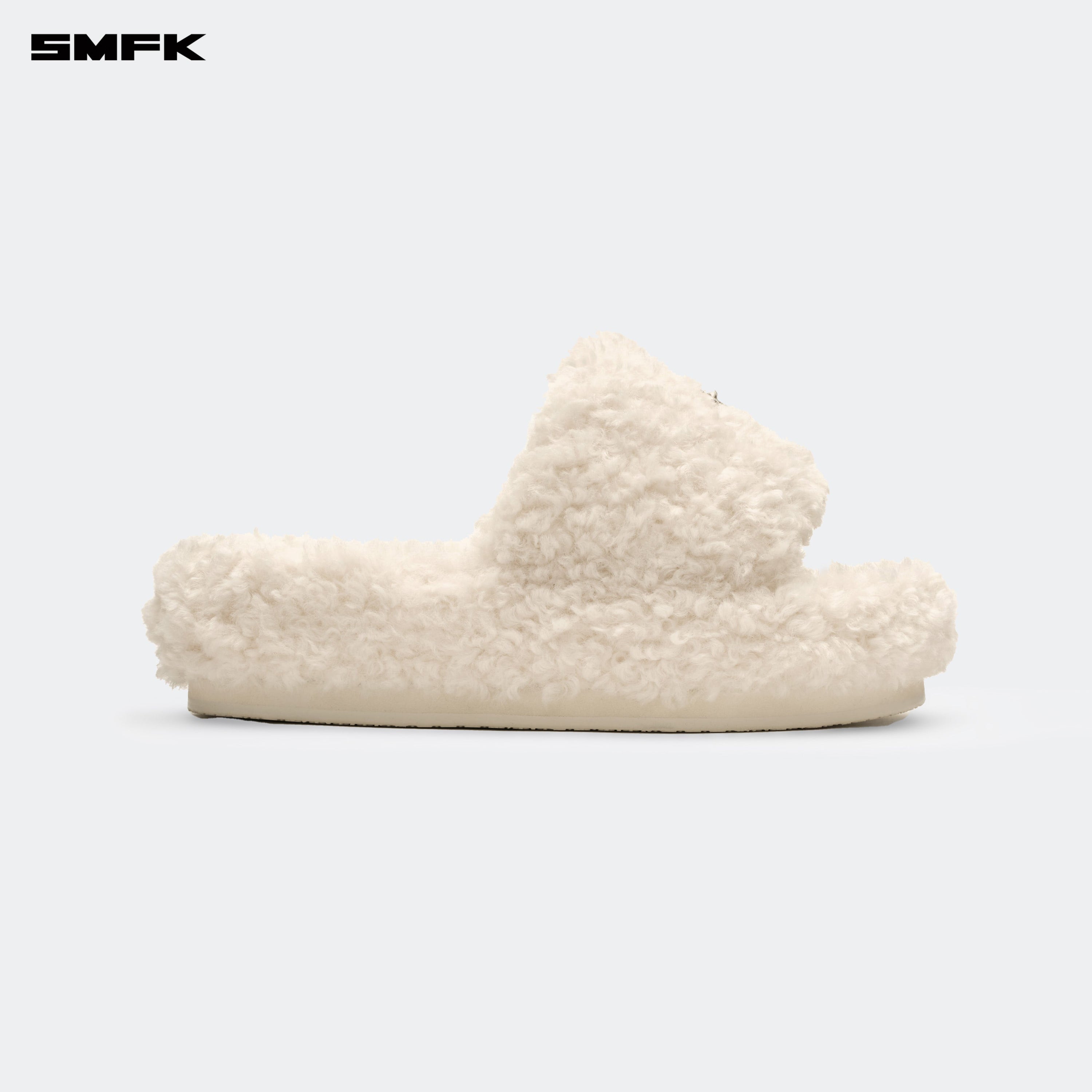 Compass White Velvet Furry Slipper - SMFK Official