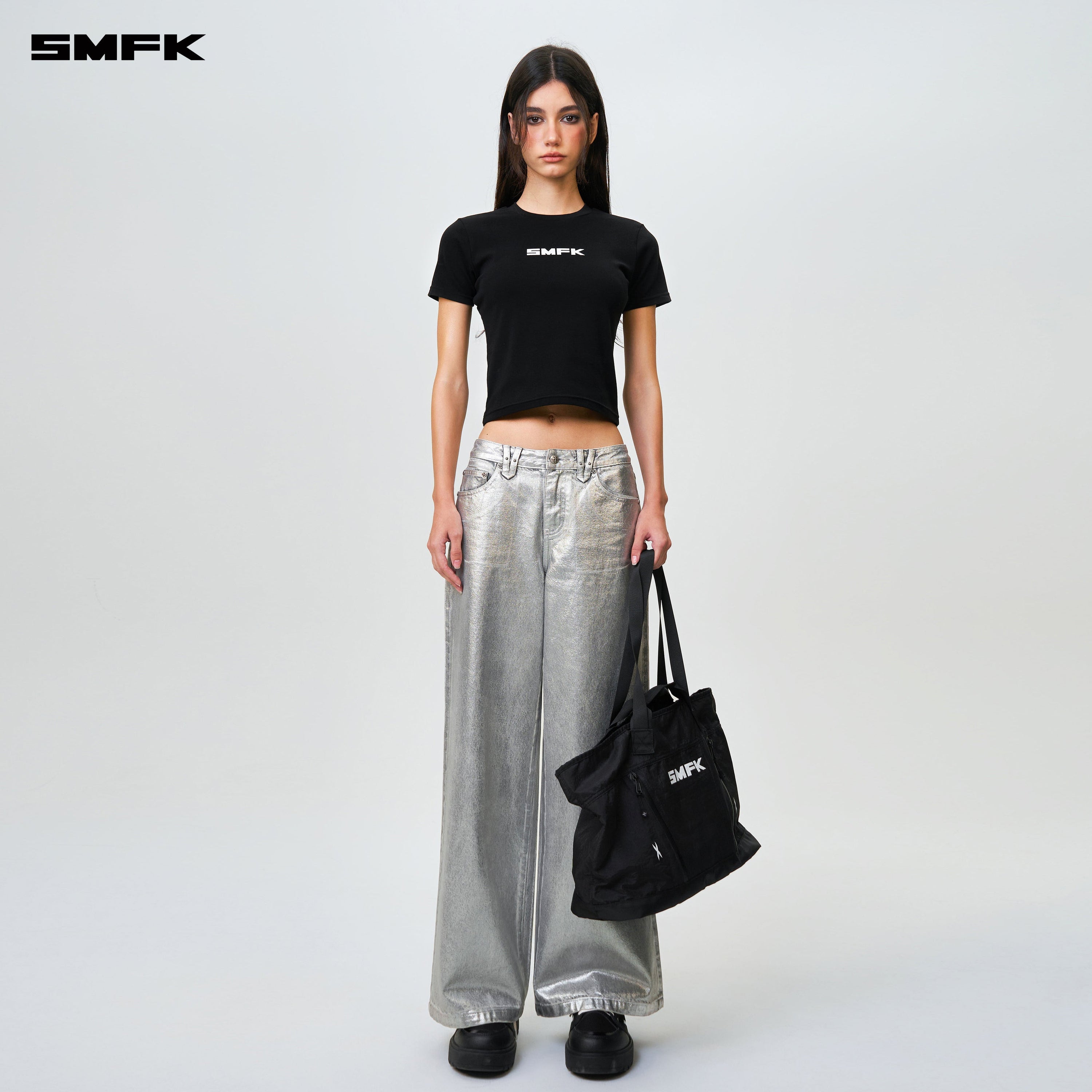 FUTURE Mode Standard Fit Tee Black - SMFK Official