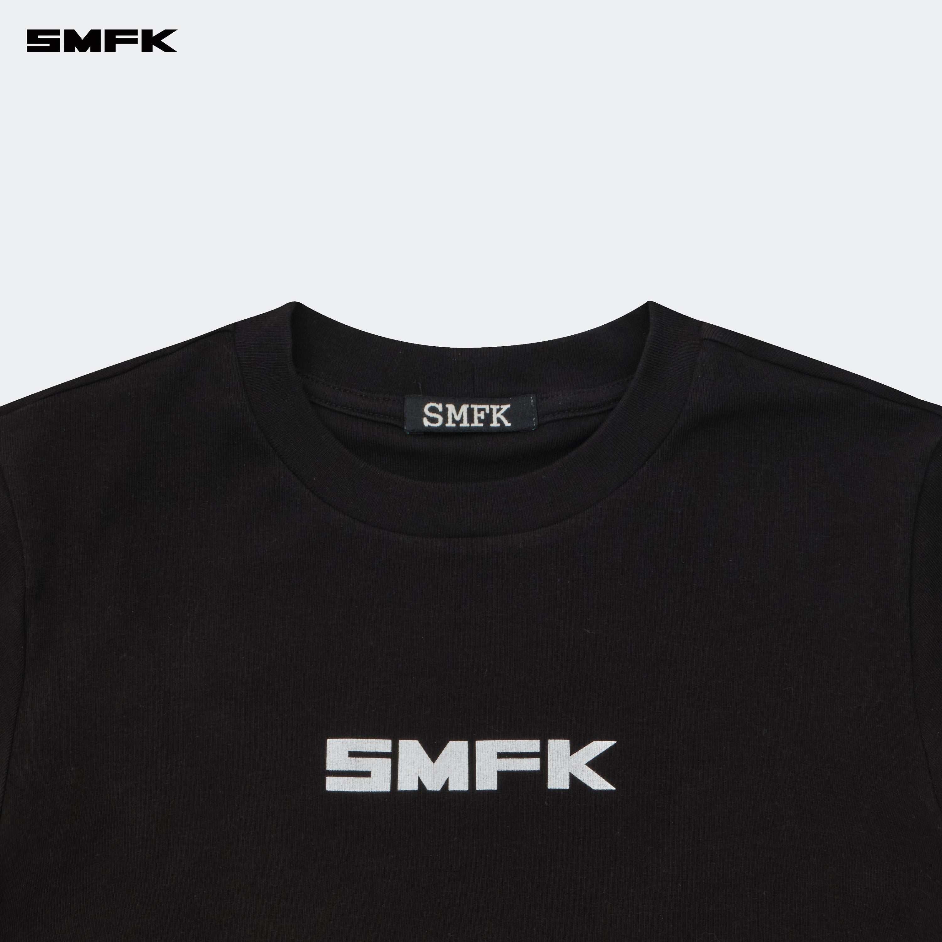 FUTURE Mode Standard Fit Tee Black - SMFK Official