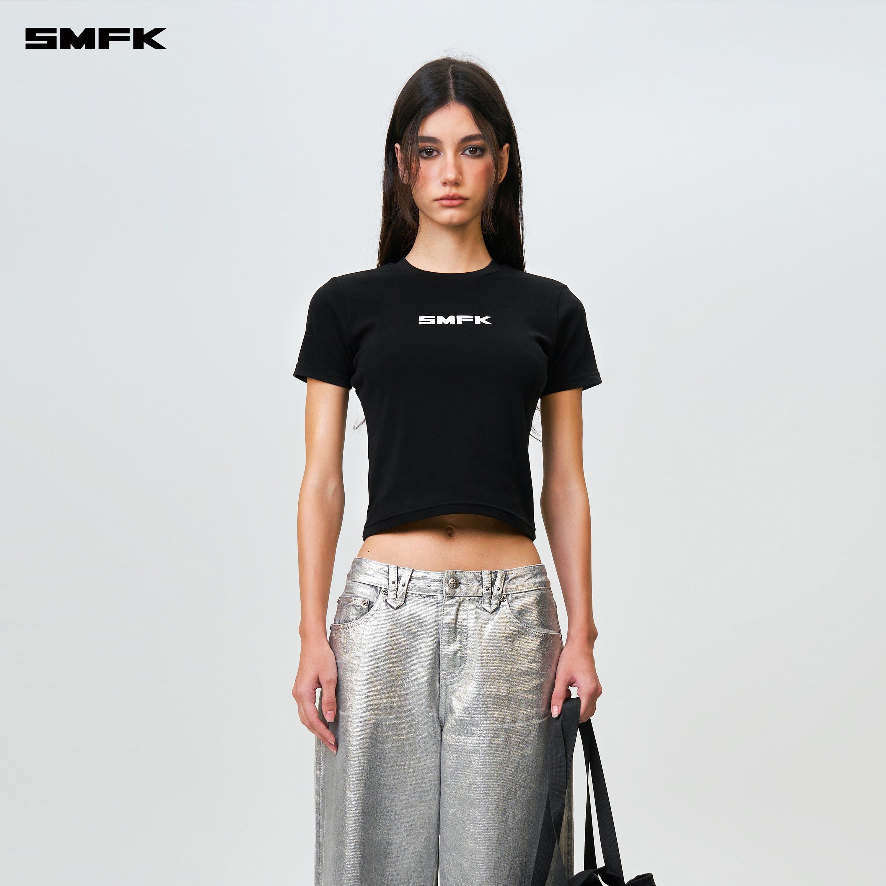 FUTURE Mode Standard Fit Tee Black - SMFK Official