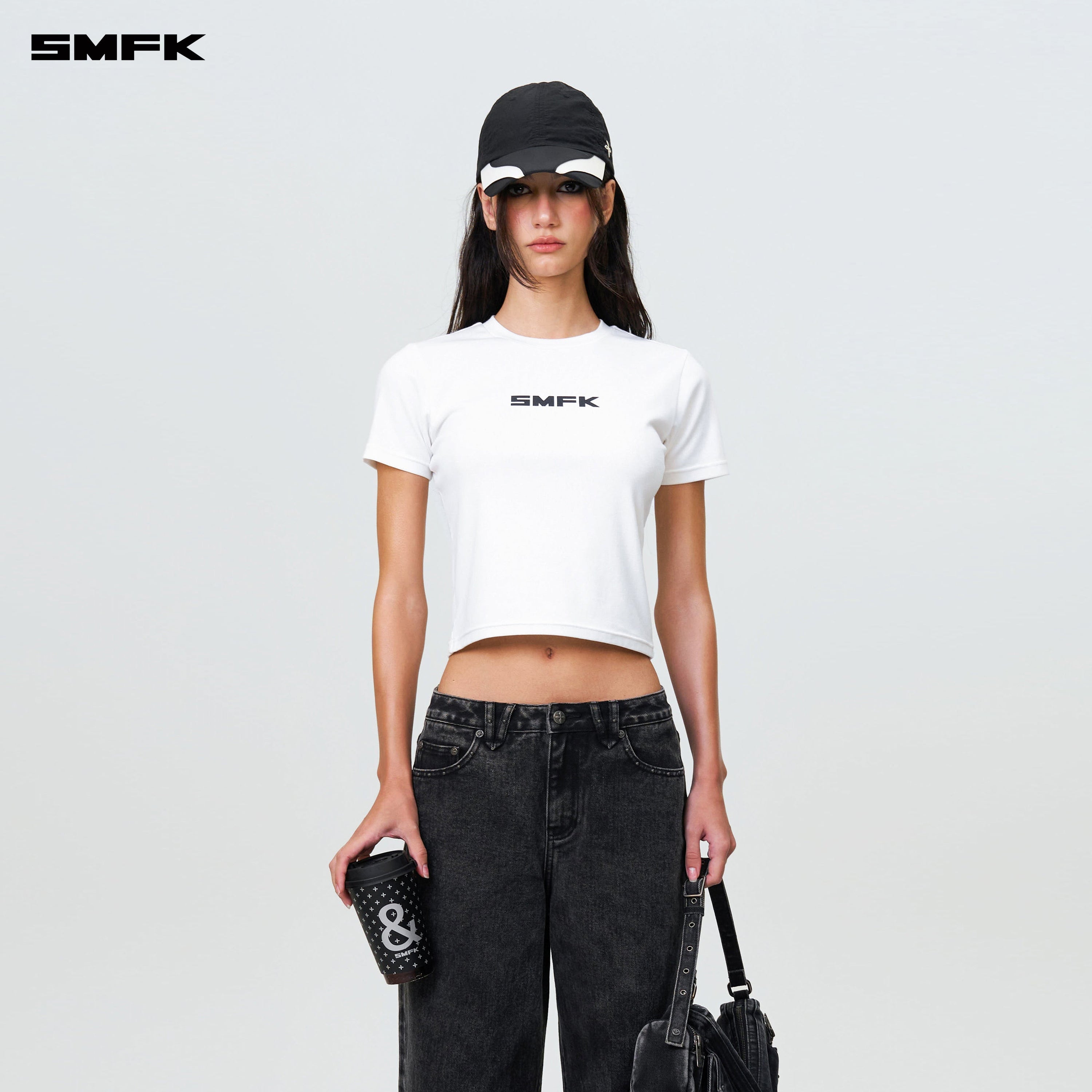 FUTURE Mode Standard Fit Tee Cream - SMFK Official