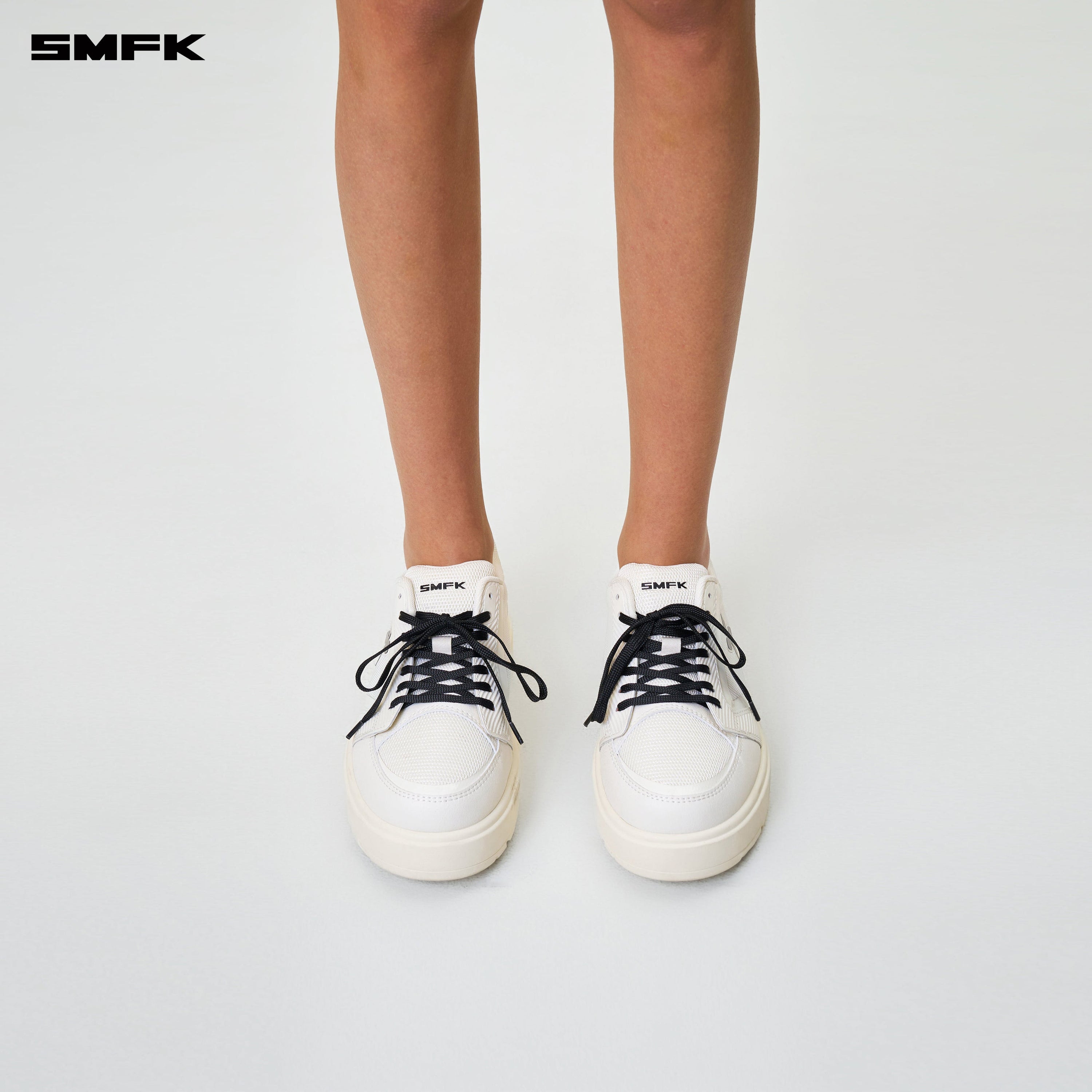 FUTURE RIPPLE GYM Low - Cut Fitness Shoes Cream - SMFK Official