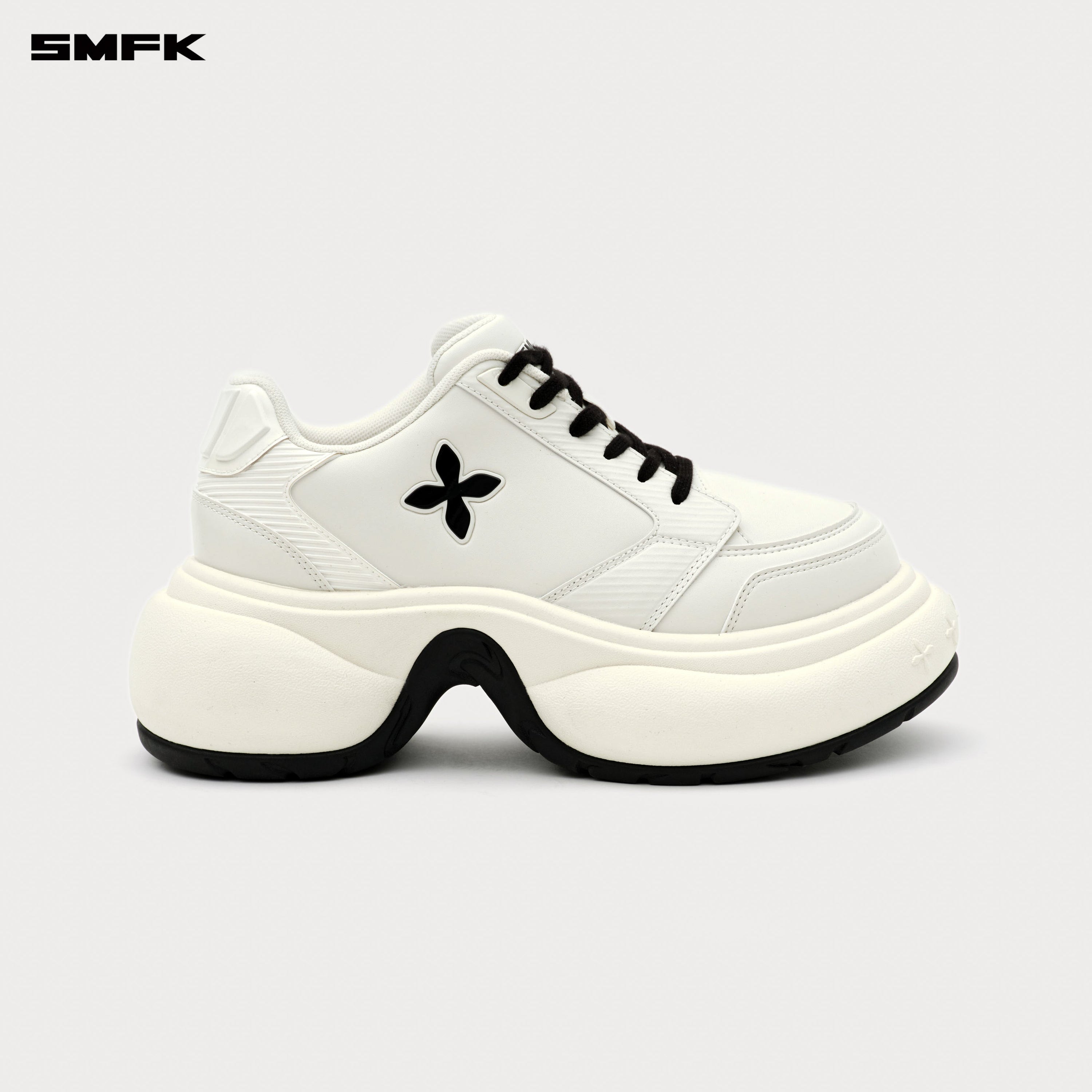 FUTURE RIPPLE High - Heeled Skater Shoes in White - SMFK Official