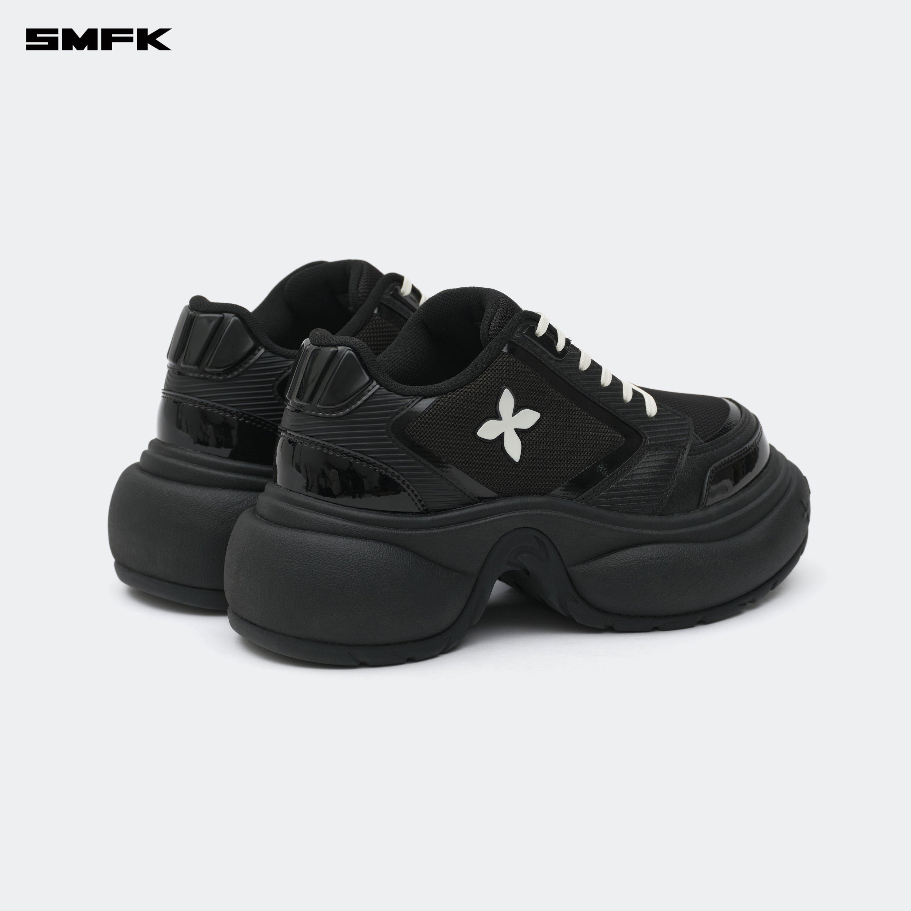 FUTURE RIPPLE High - heeled Sneaker In Black - SMFK Official