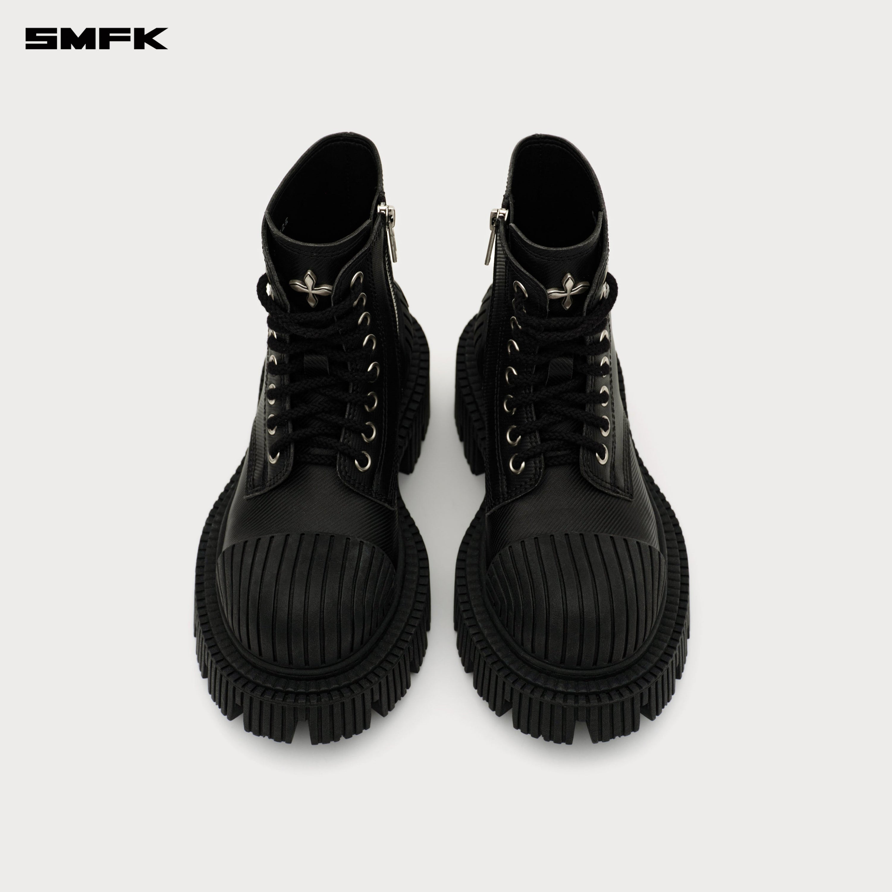 FUTURE RIPPLE Motorcycle Boots in Black - SMFK Official