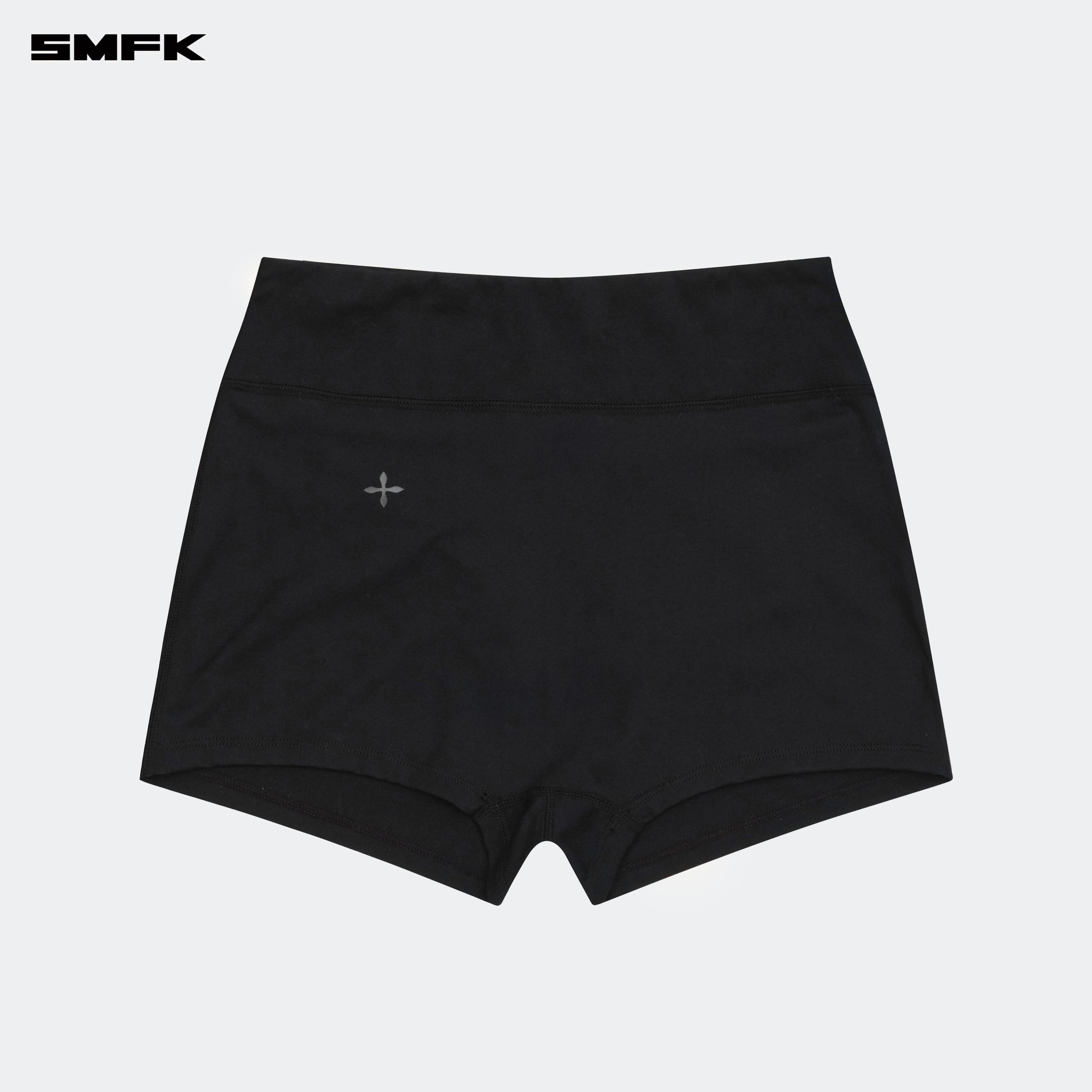 FUTURE Wave Power High - Waisted Short Pants Black - SMFK Official