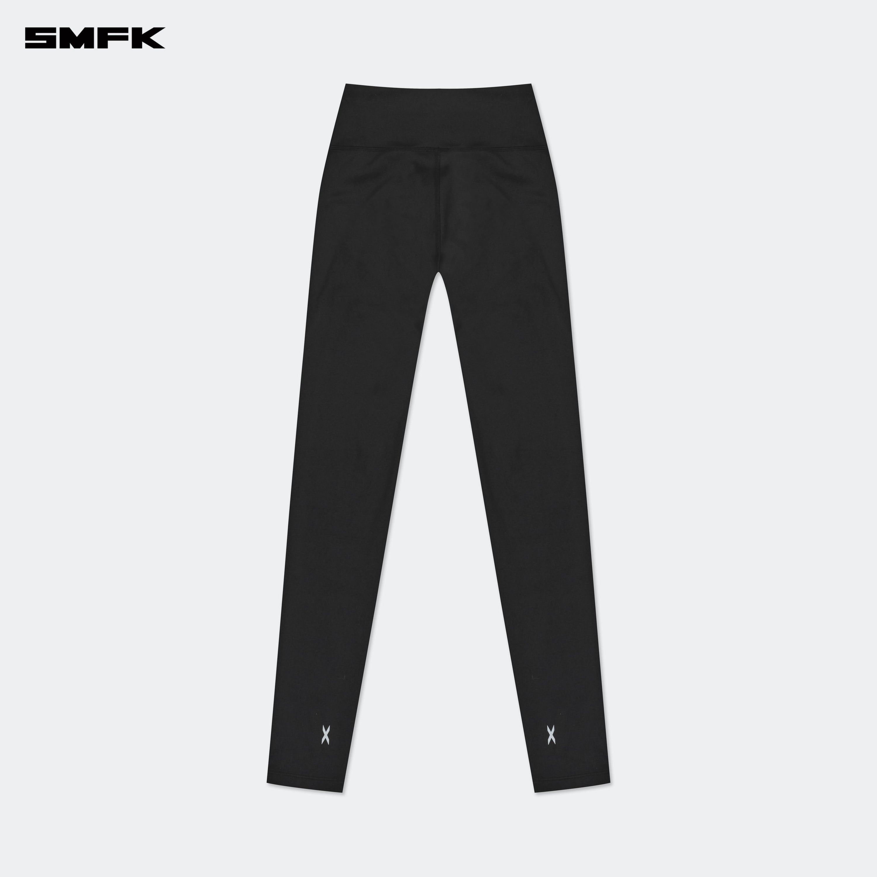 FUTURE X - Heat Shaping Straight Pants Black - SMFK Official