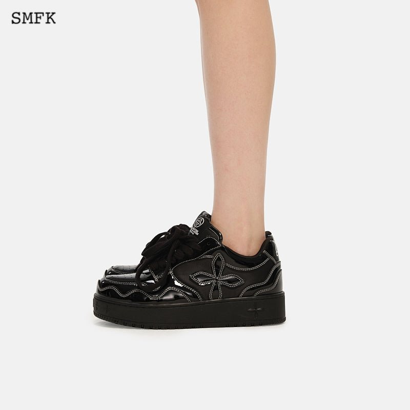 SMFK ブラックバルーン厚底サンダル Black Balloon Skate Shoes – SMFK