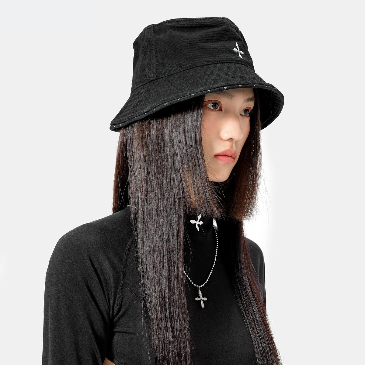 Black Forever Compass Bucket Hats | SMFK Official