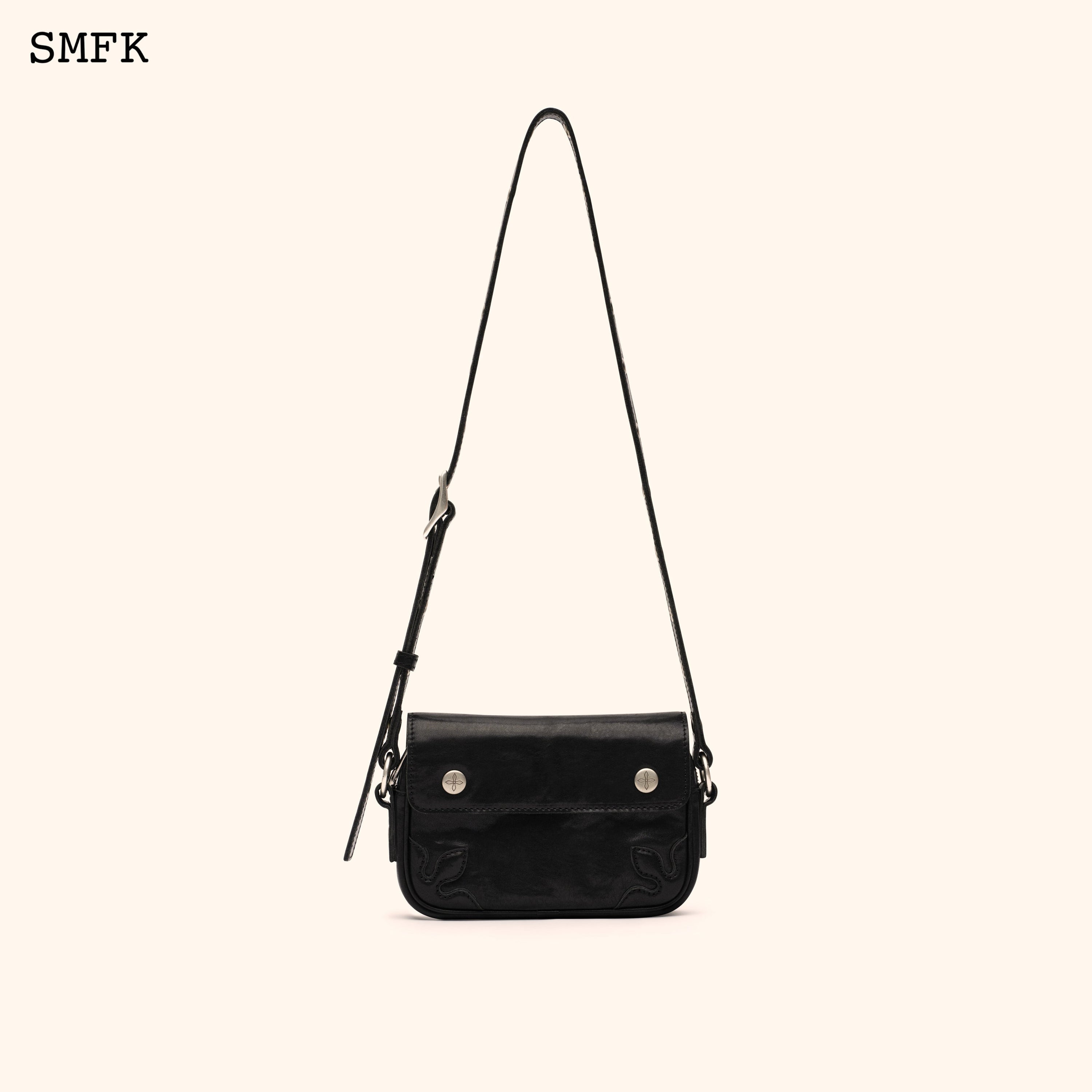 Compass Adventure Vintage Fanny Bag In Black (Small) - SMFK Official