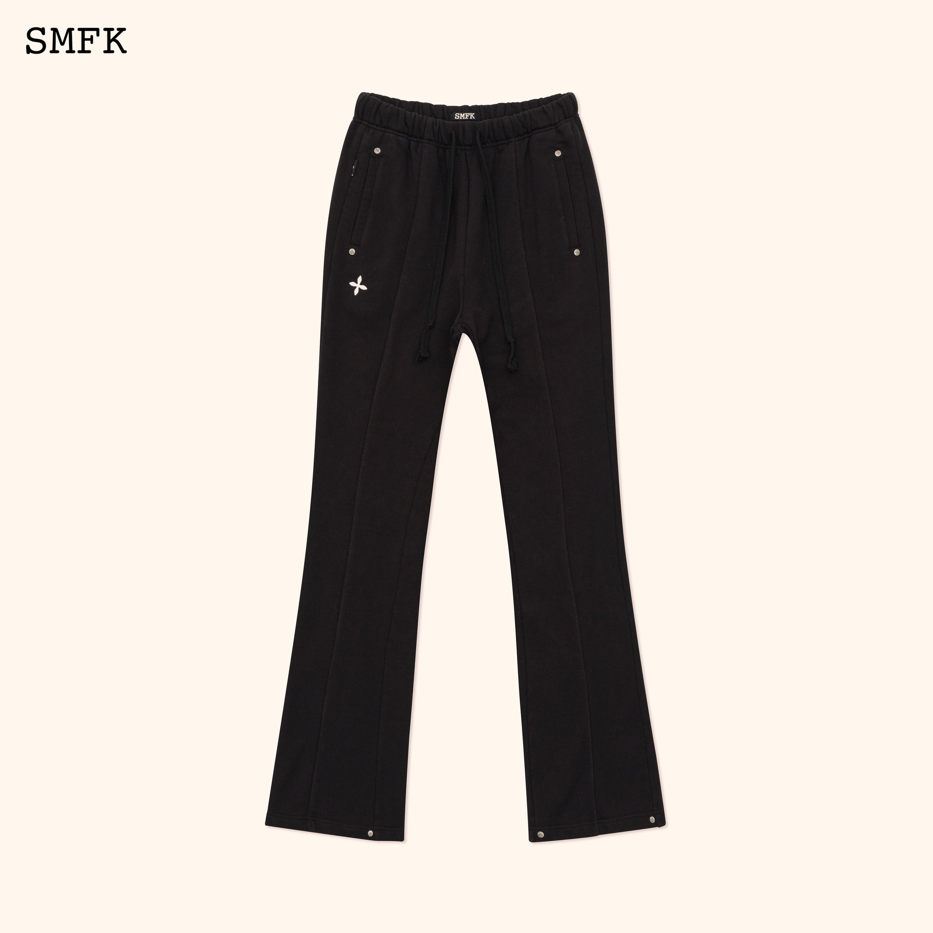 Compass Classic Cross Flared Sweatpants In Black - SMFK Official