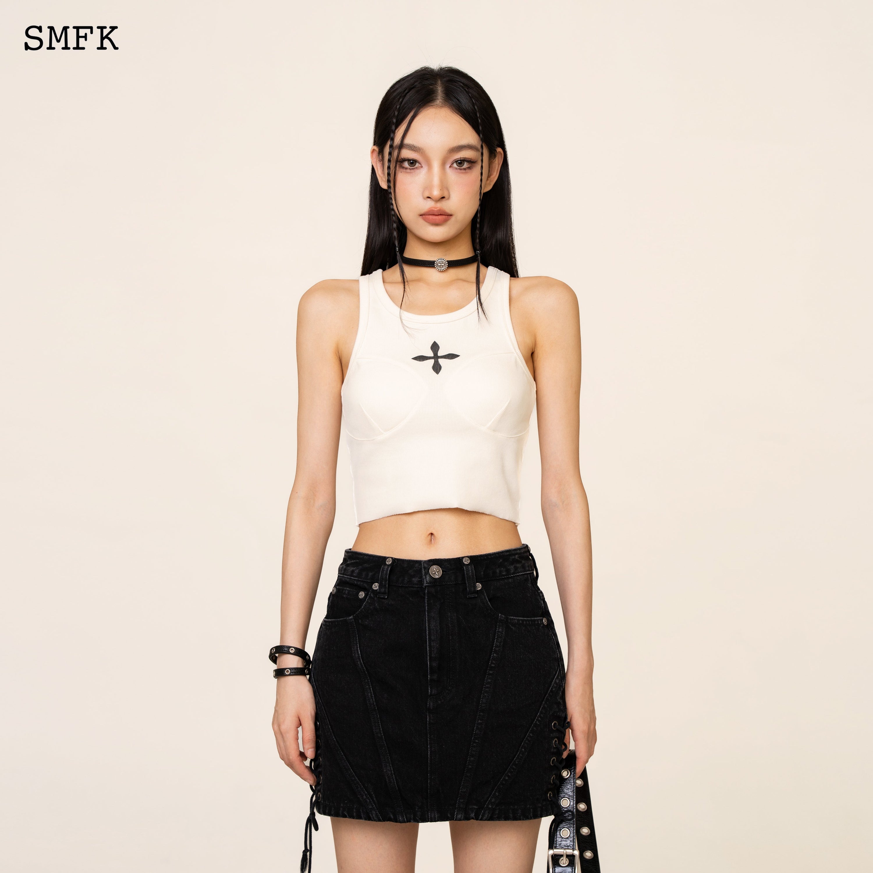 Compass Classic Cross Rider Vest Top In White - SMFK Official
