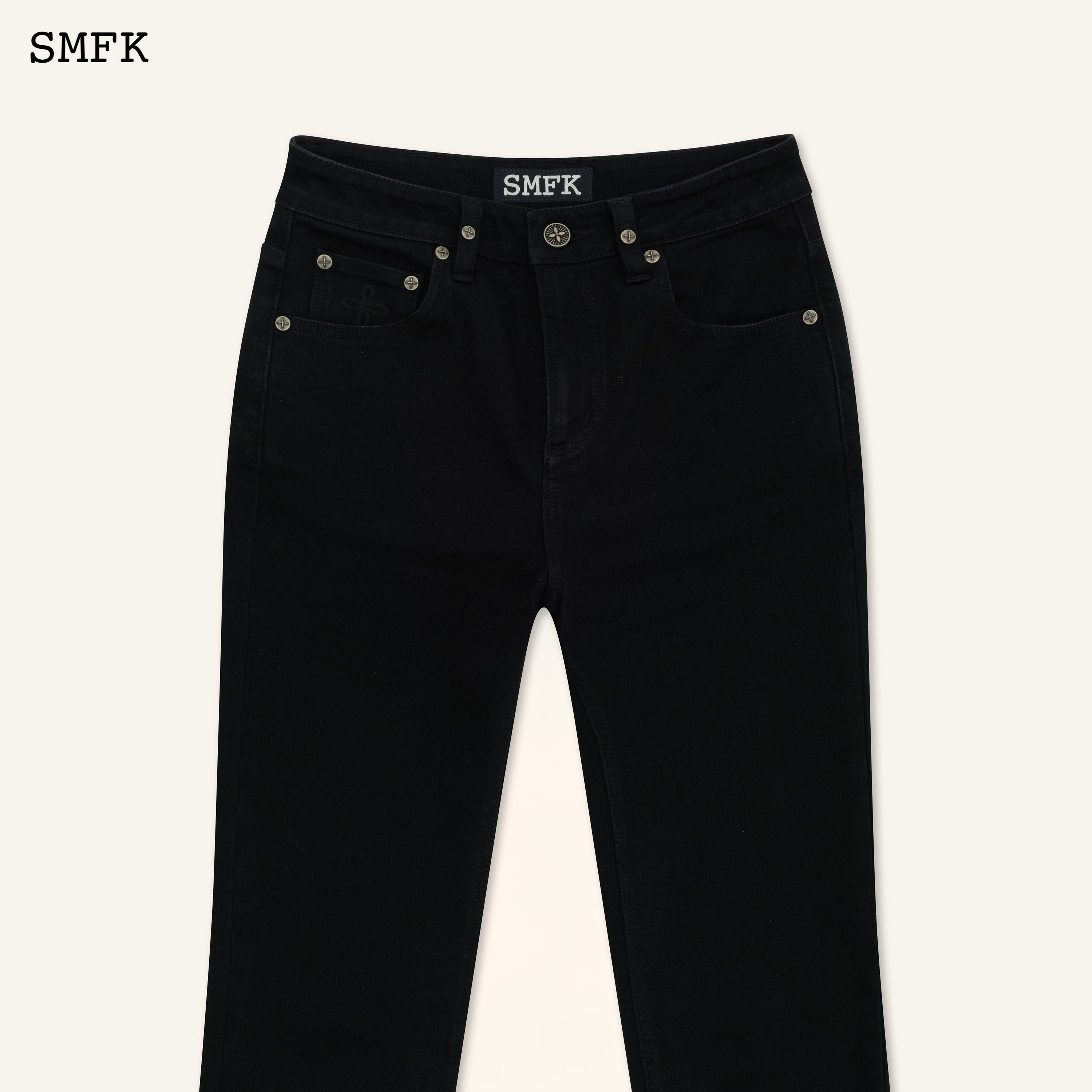 Compass Classic Horseshoe Flared Jeans Black - SMFK Official