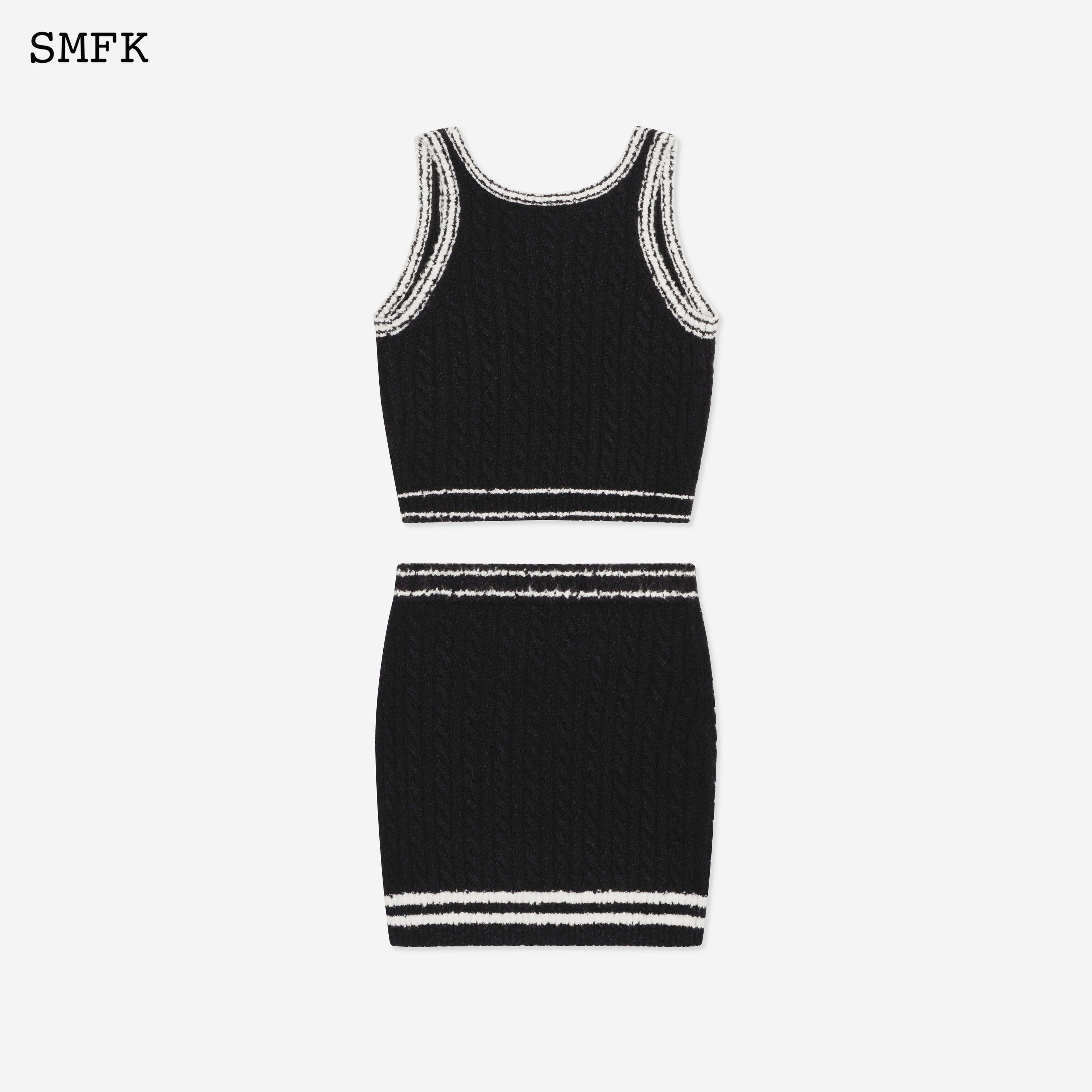 Compass Classical Black Knitted Set - SMFK Official