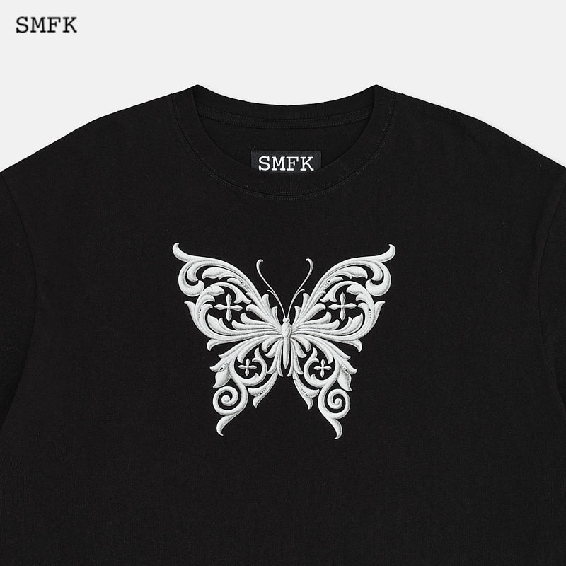 Compass Crested butterfly wide-fitting tee - SMFK Official