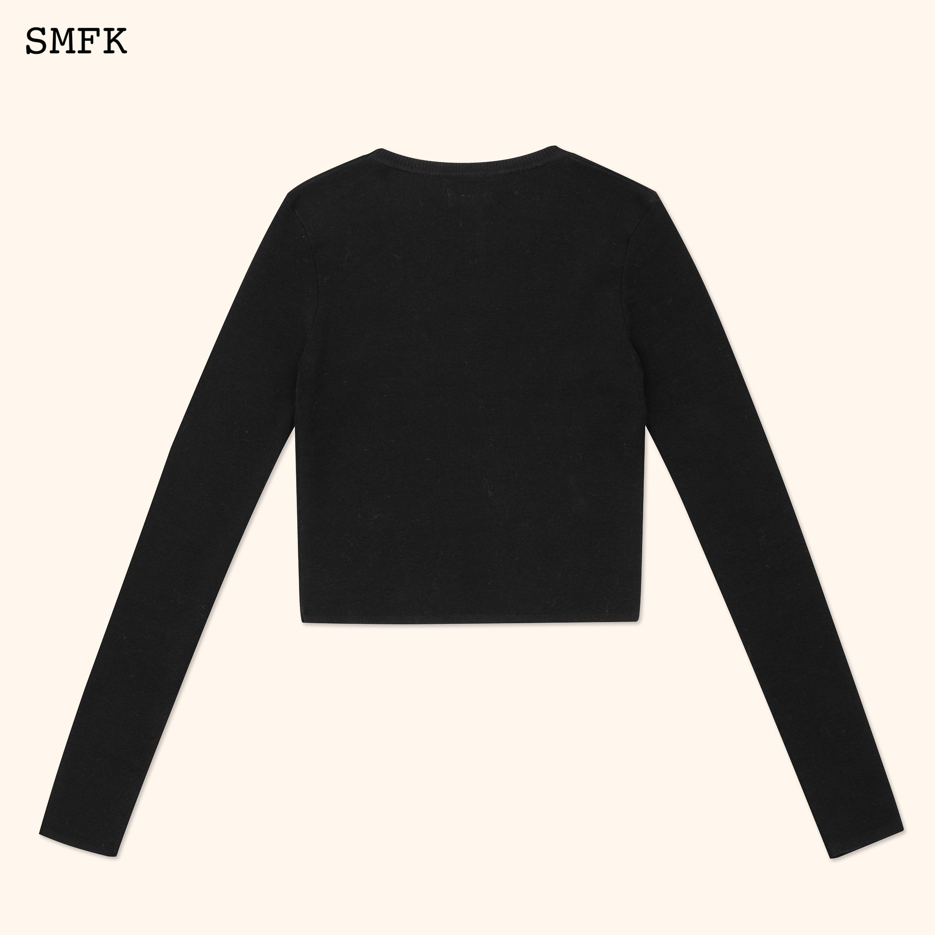 Compass Cross Classic Riding Knitted Top In Black - SMFK Official