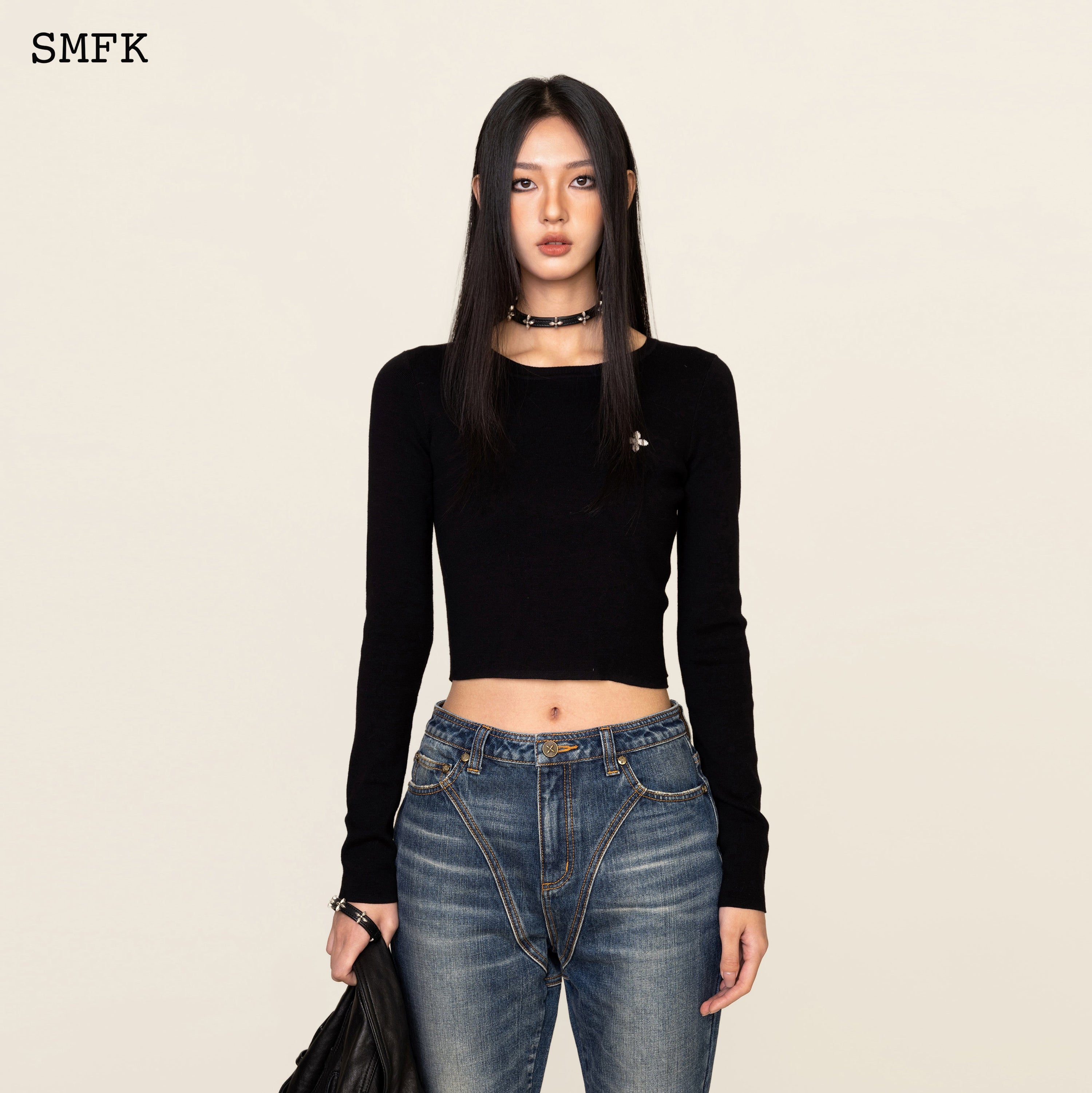Compass Cross Classic Riding Knitted Top In Black - SMFK Official
