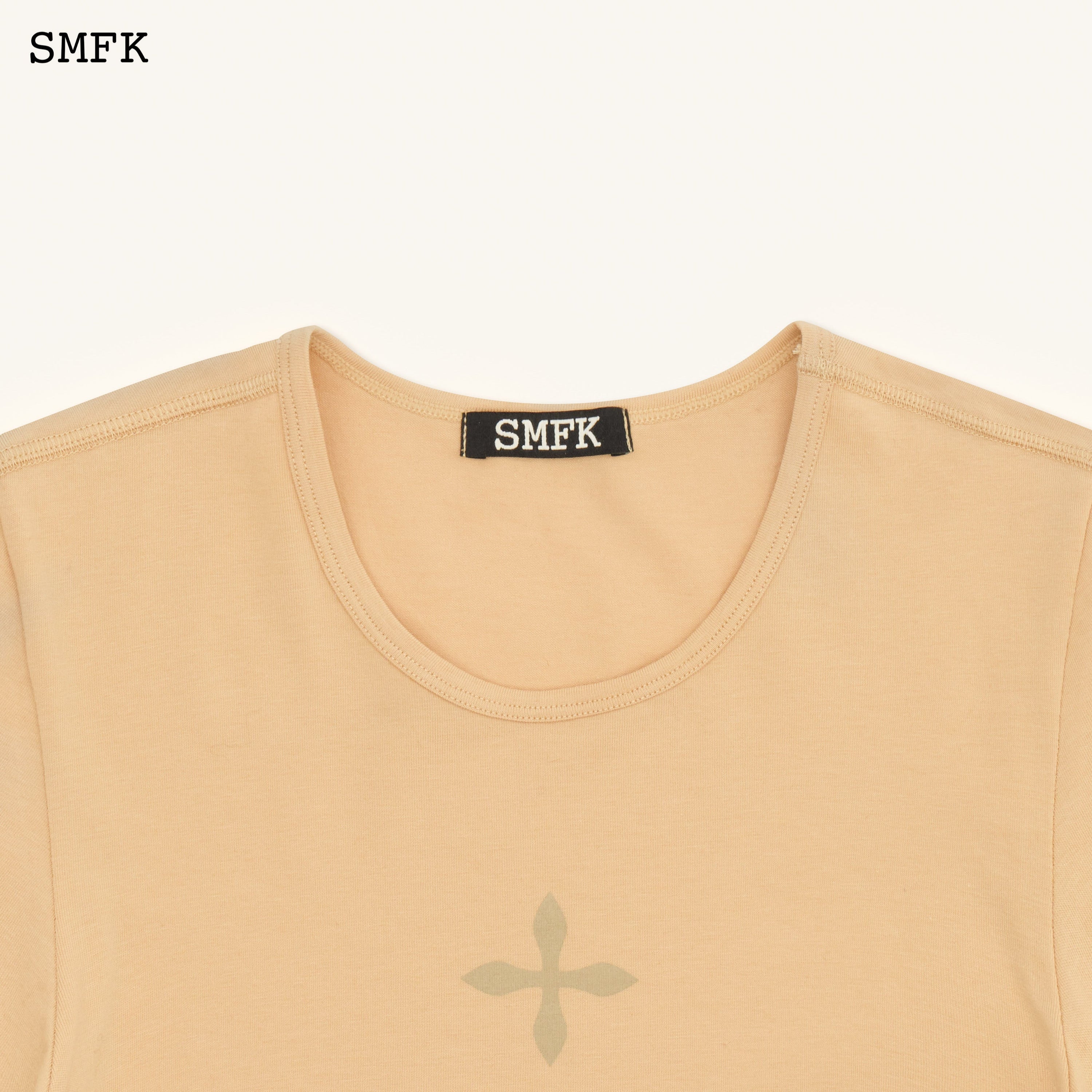 Compass Cross Classic Sporty Tights Tee In Sand - SMFK Official