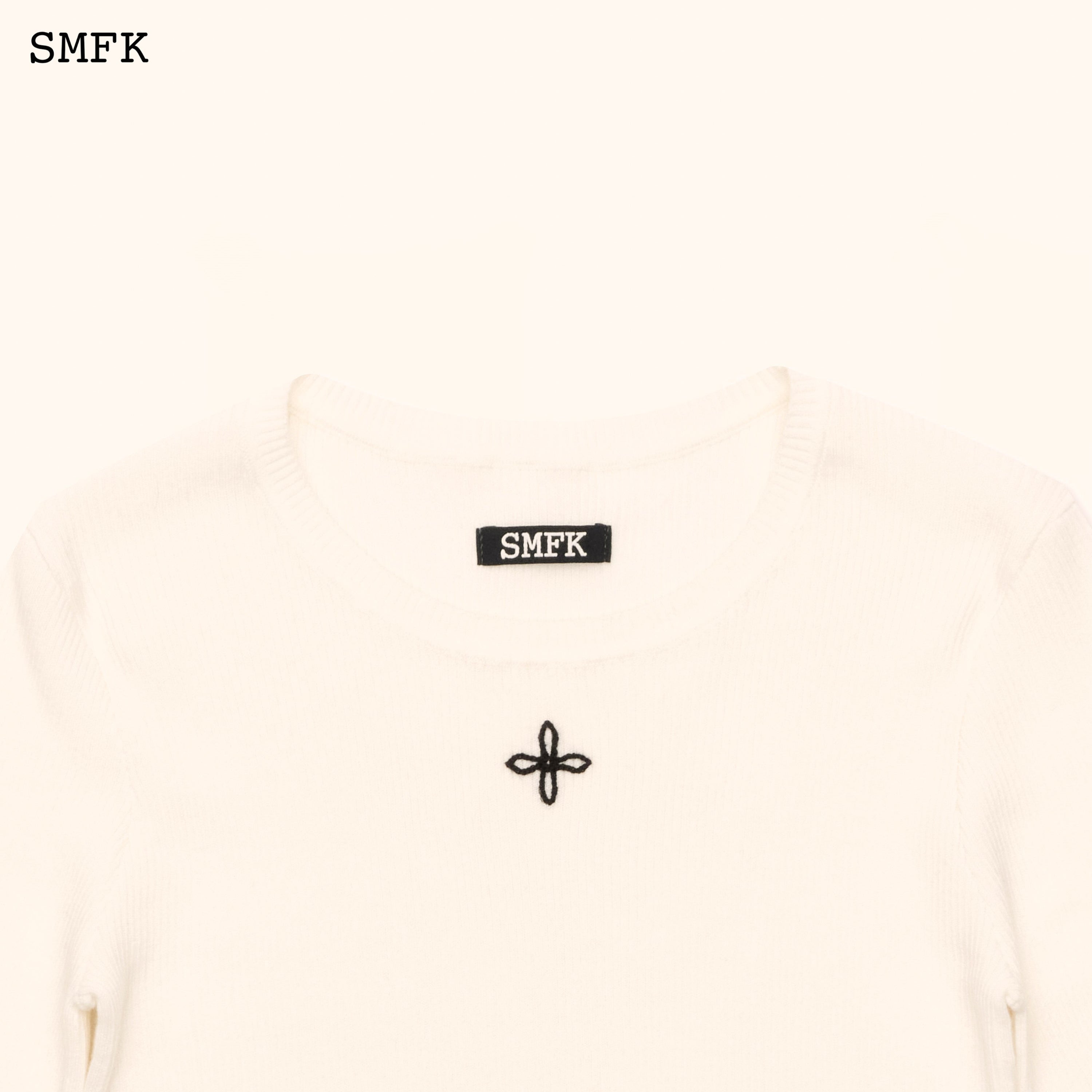 Compass Cross Rib Knit Top In White - SMFK Official