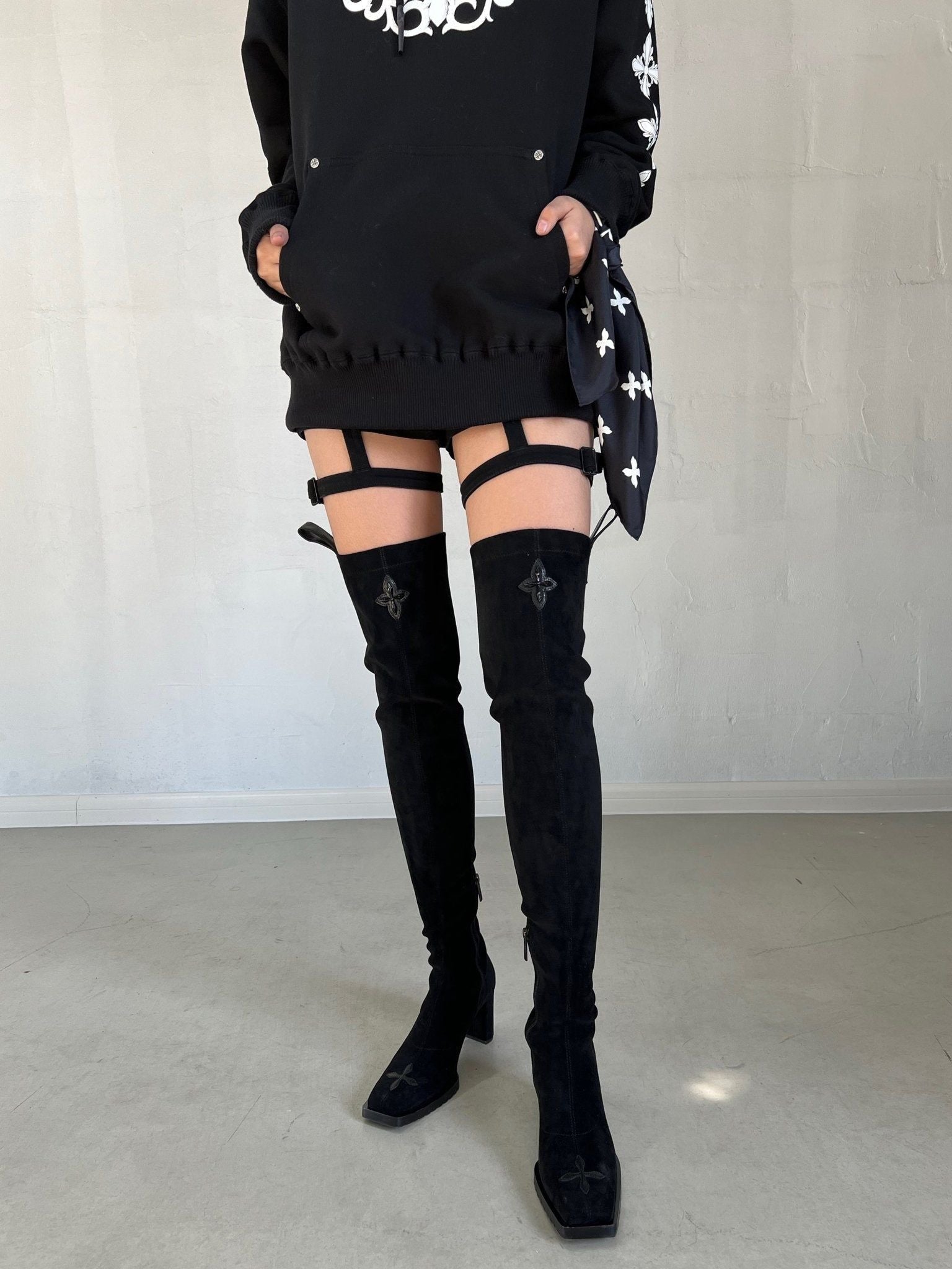 Compass Duckbill Boots SMFK Official