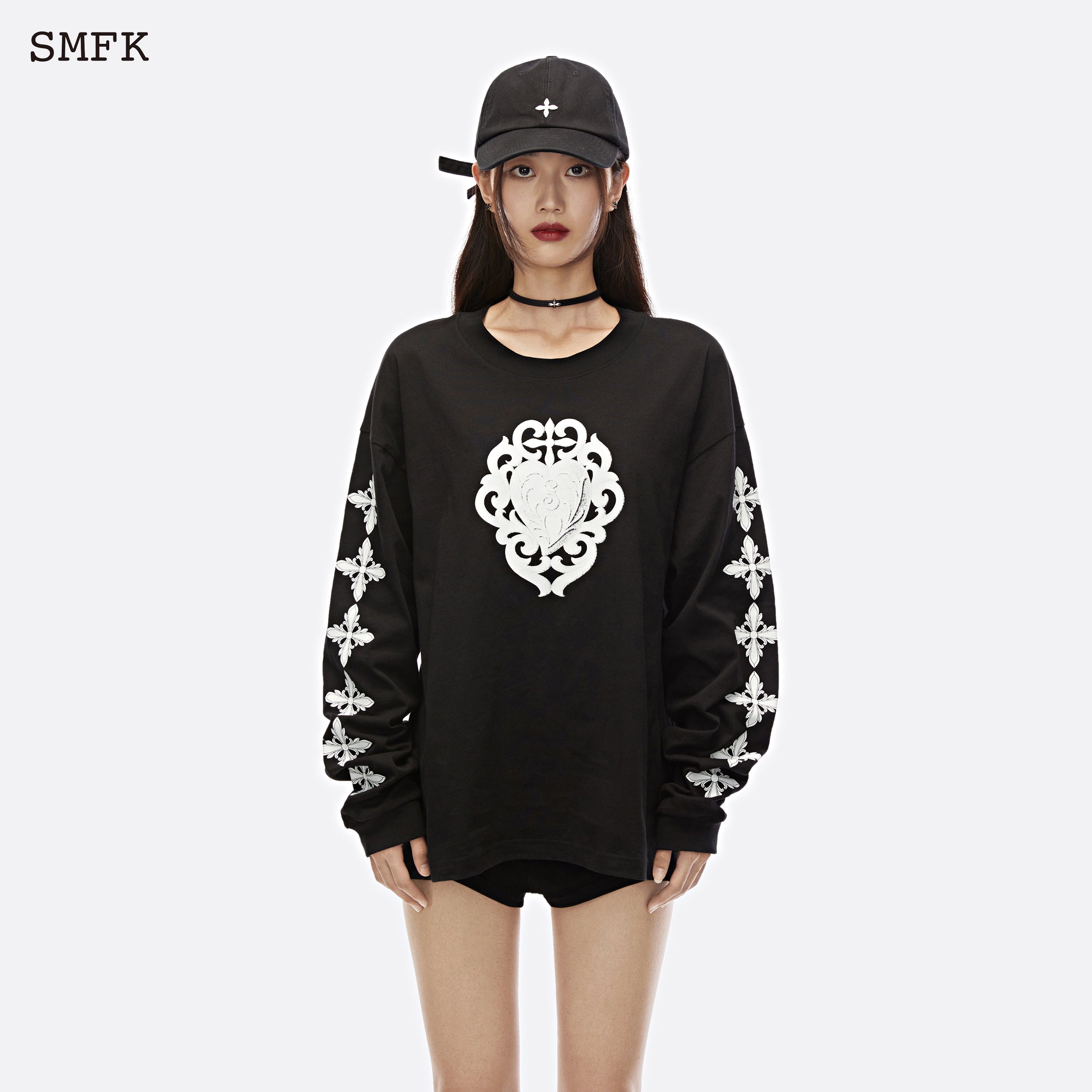 Compass Flower Arm Hoodie - SMFK Official