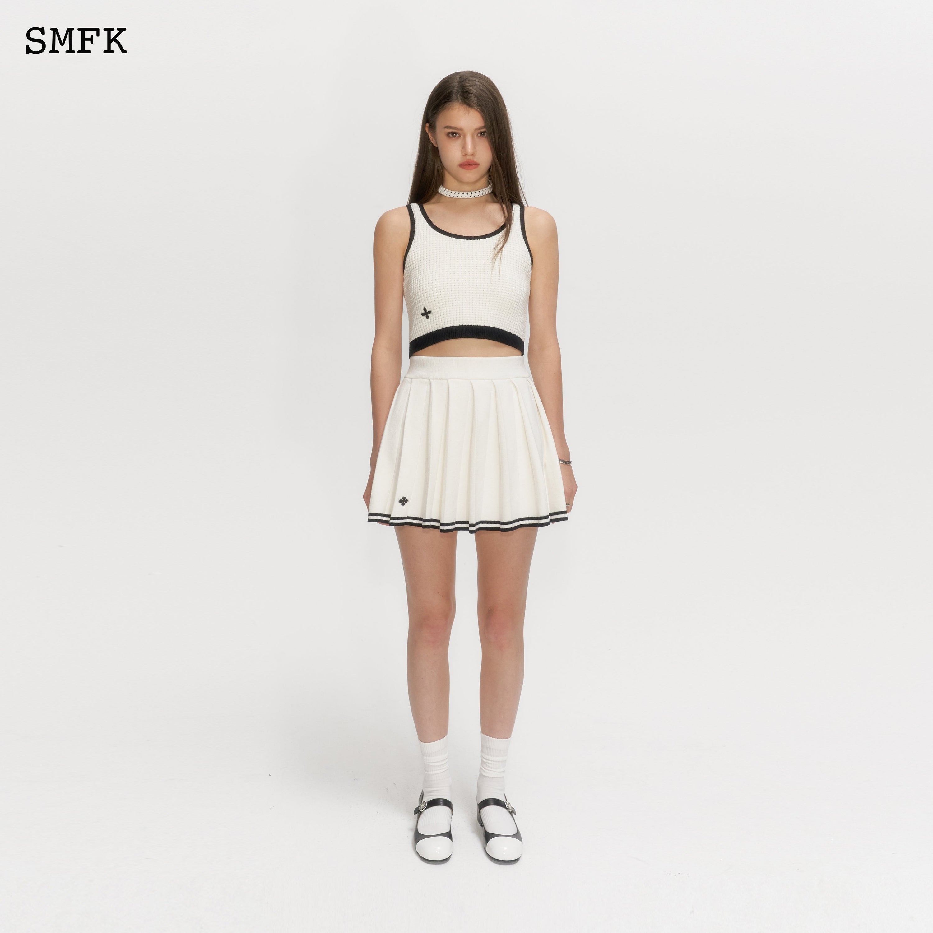 Compass Pixel Knitted White Vest - SMFK Official