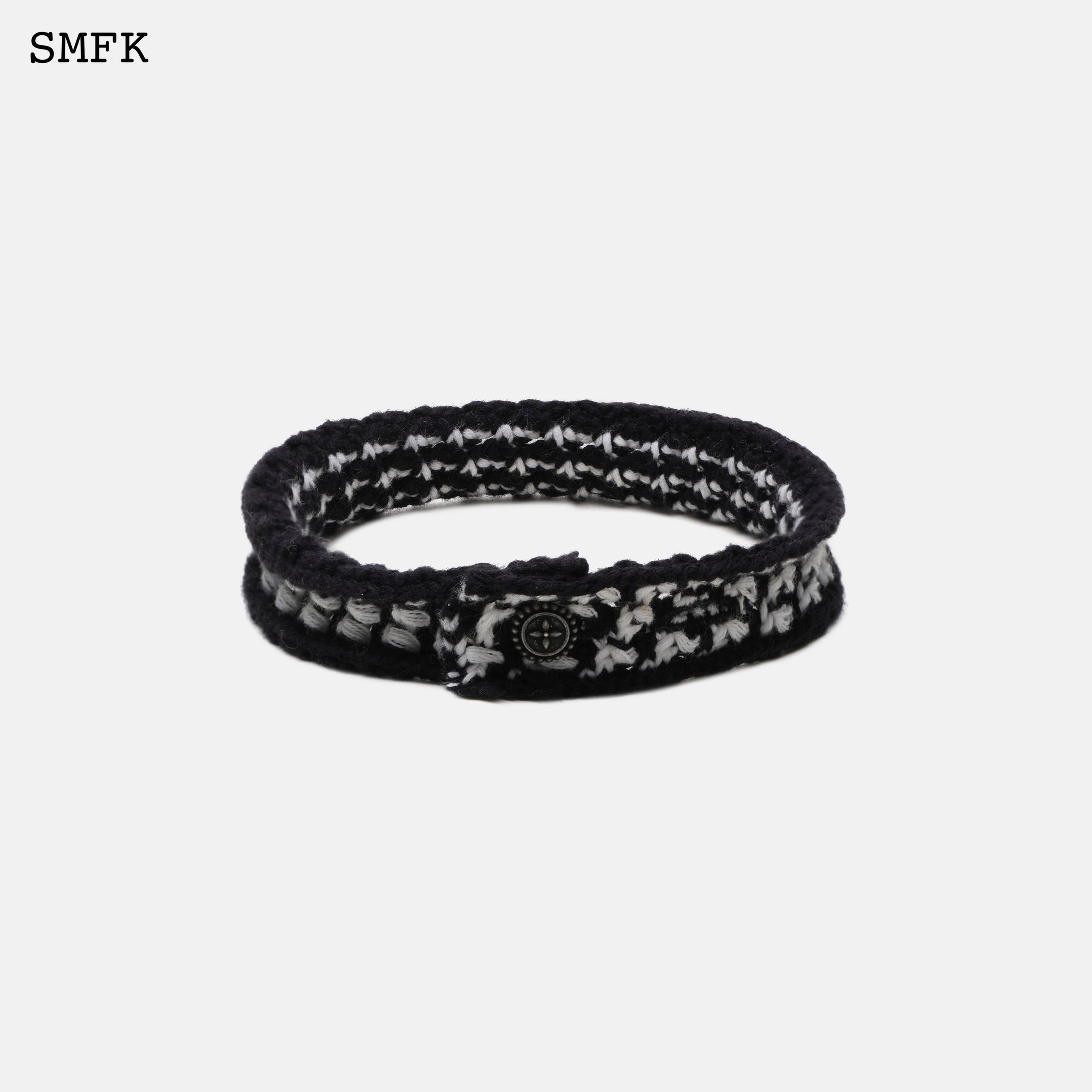 Compass Retro Academy Stripe Choker Set - SMFK Official