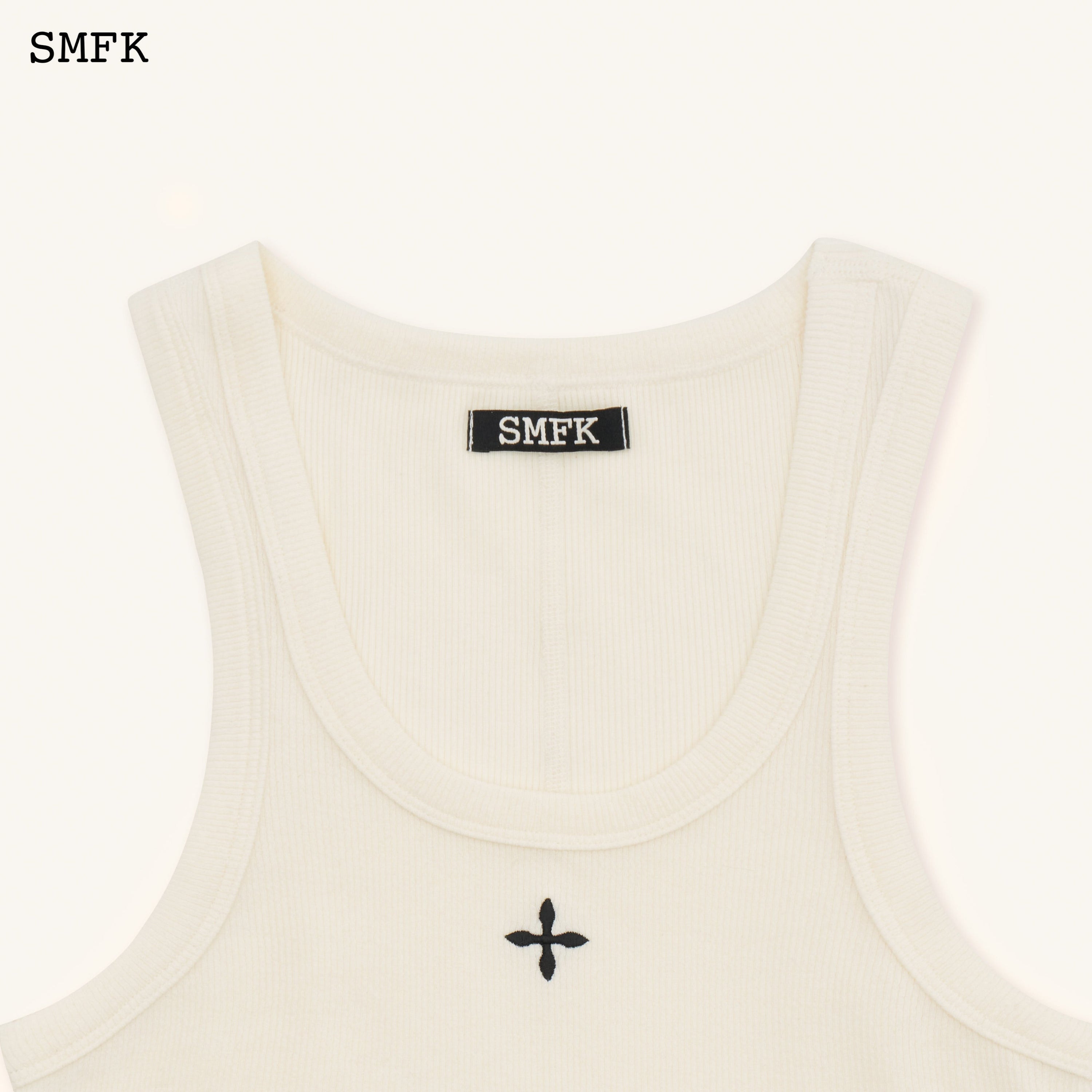 Compass Rove Stray Vest Dress In White - SMFK Official