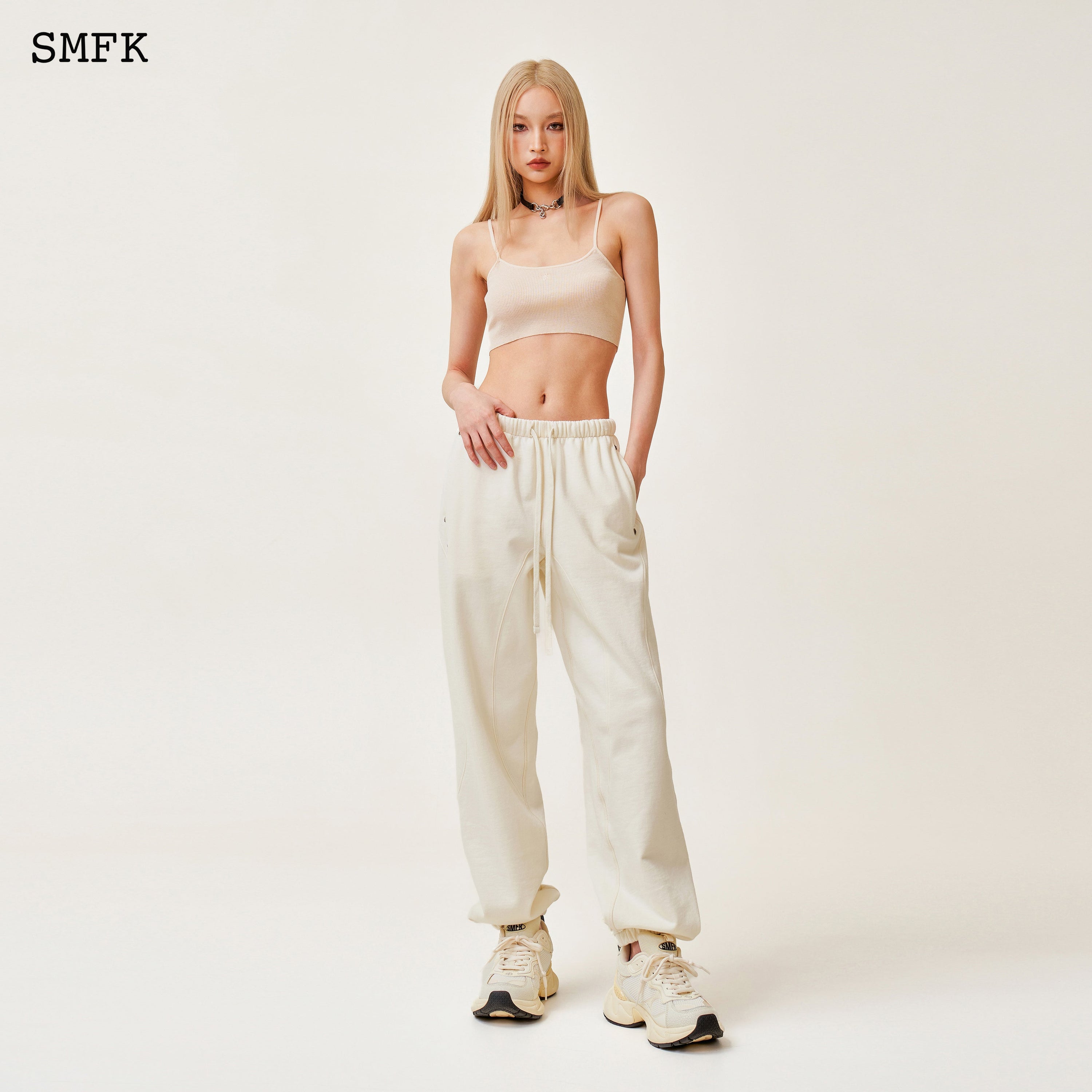 Compass Rush Jogging sweatpants In White - SMFK Official