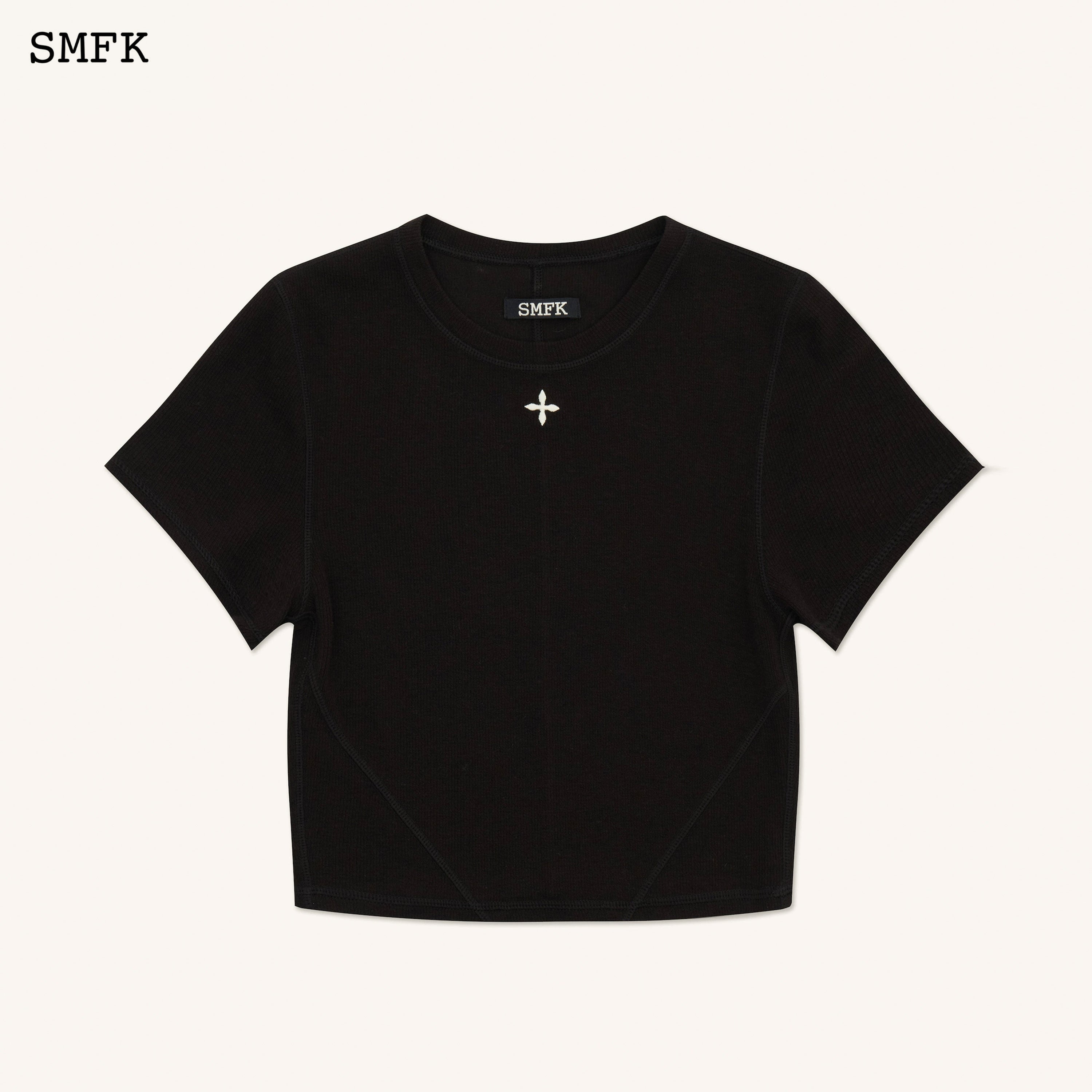 Compass Rush Slim-Fit Tee In Black - SMFK Official