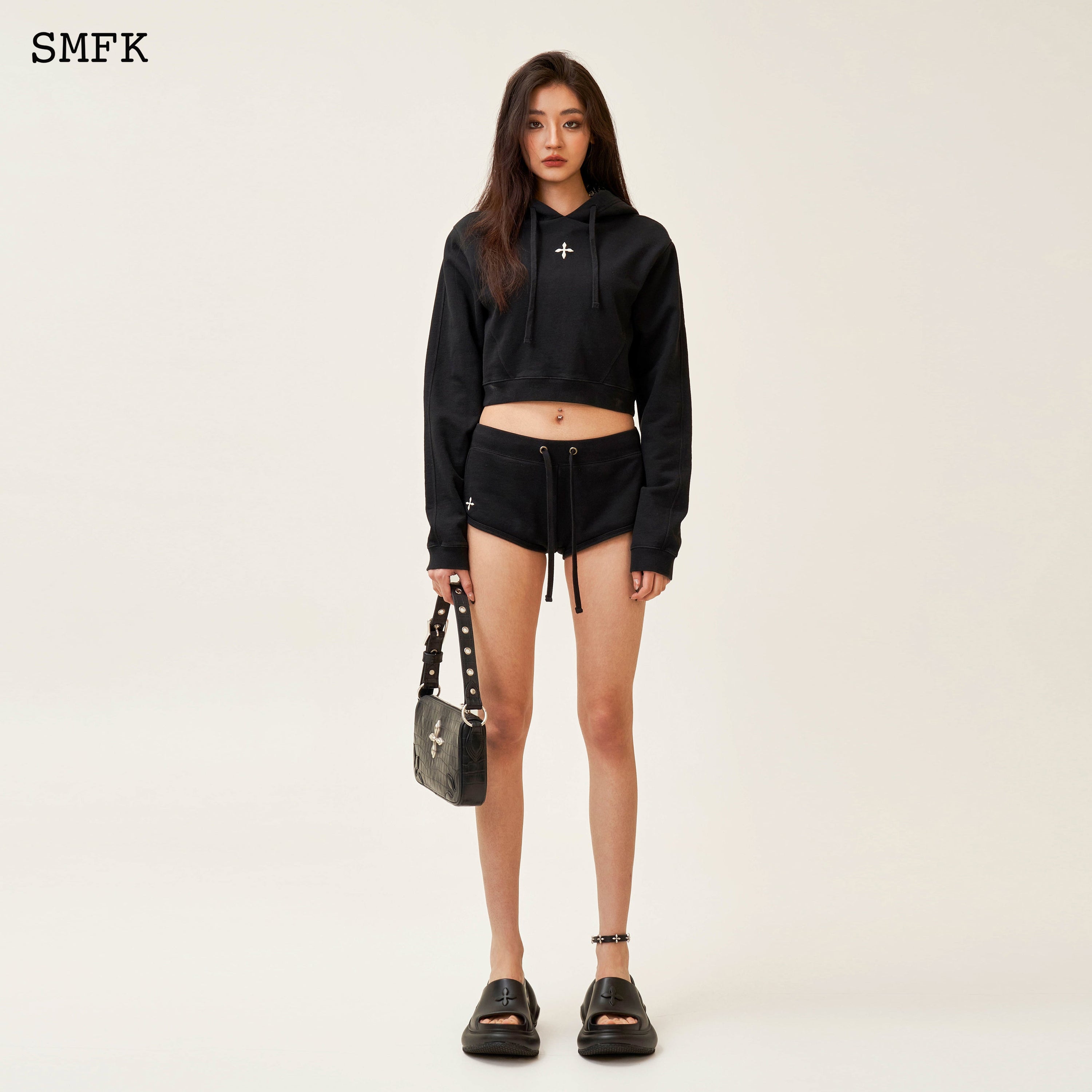 Compass Rush Training Hoodie In Black - SMFK Official