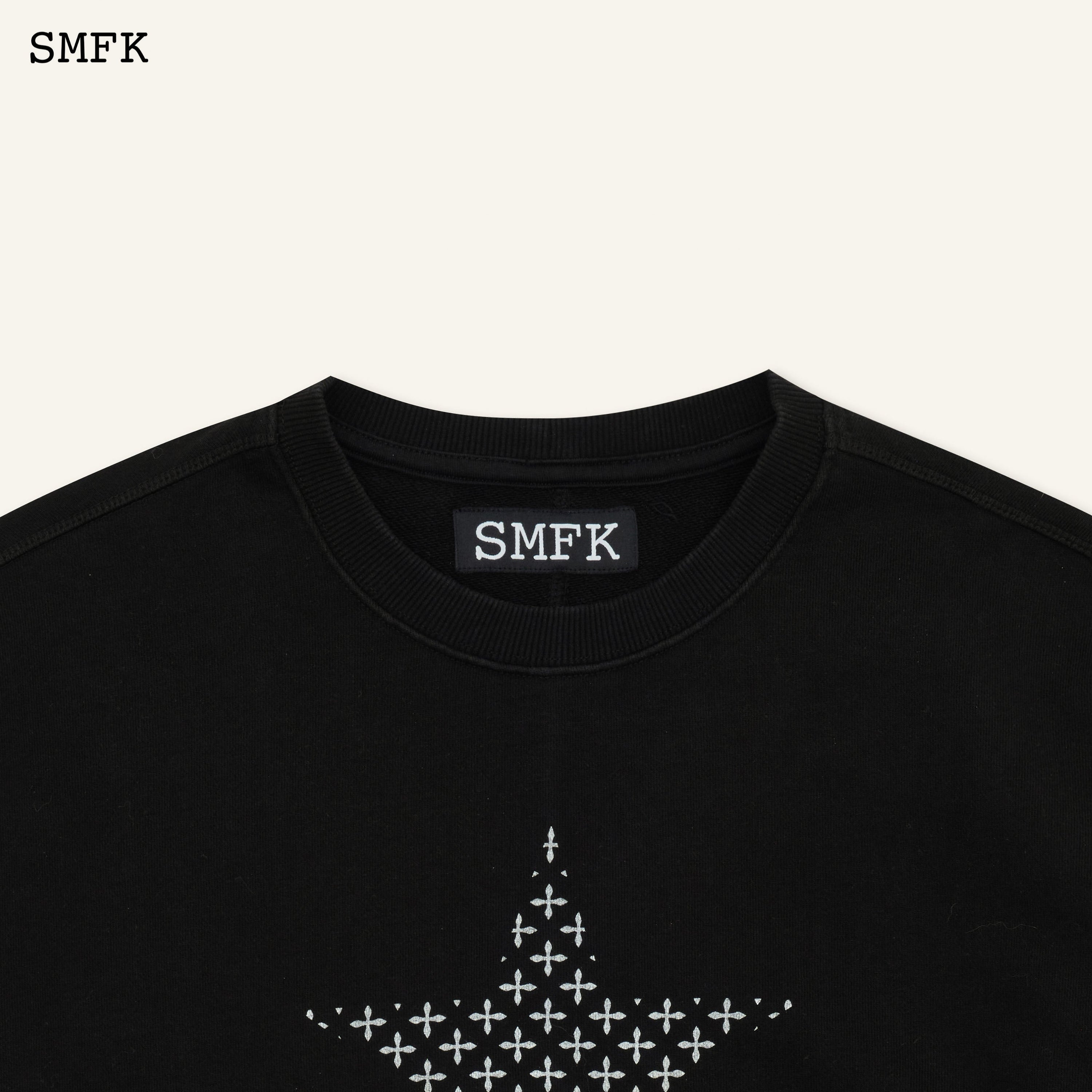 Compass Star Garden Classic Sports Black Sweatshirt - SMFK Official