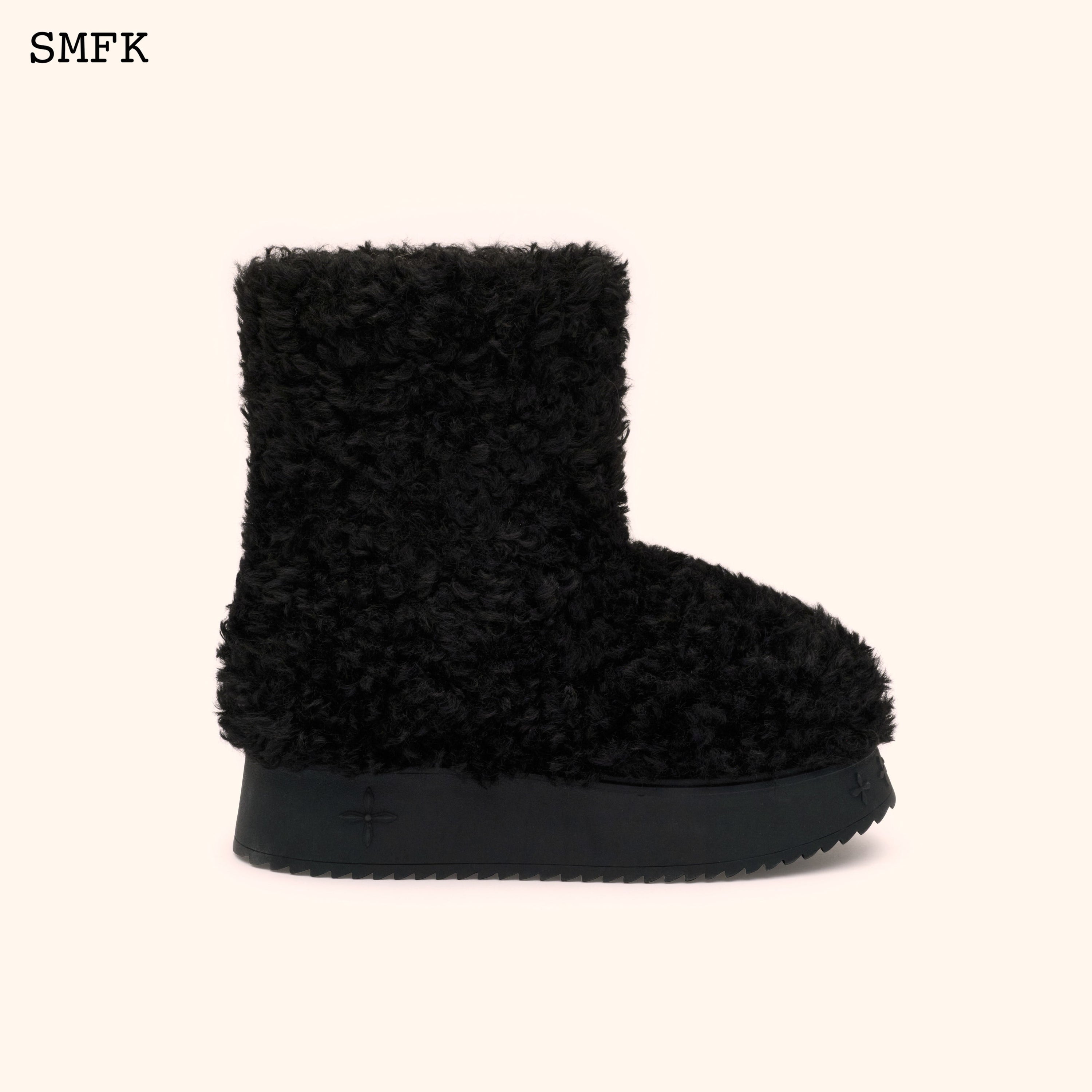 Compass Woolly Black Fluffy Boots - SMFK Official