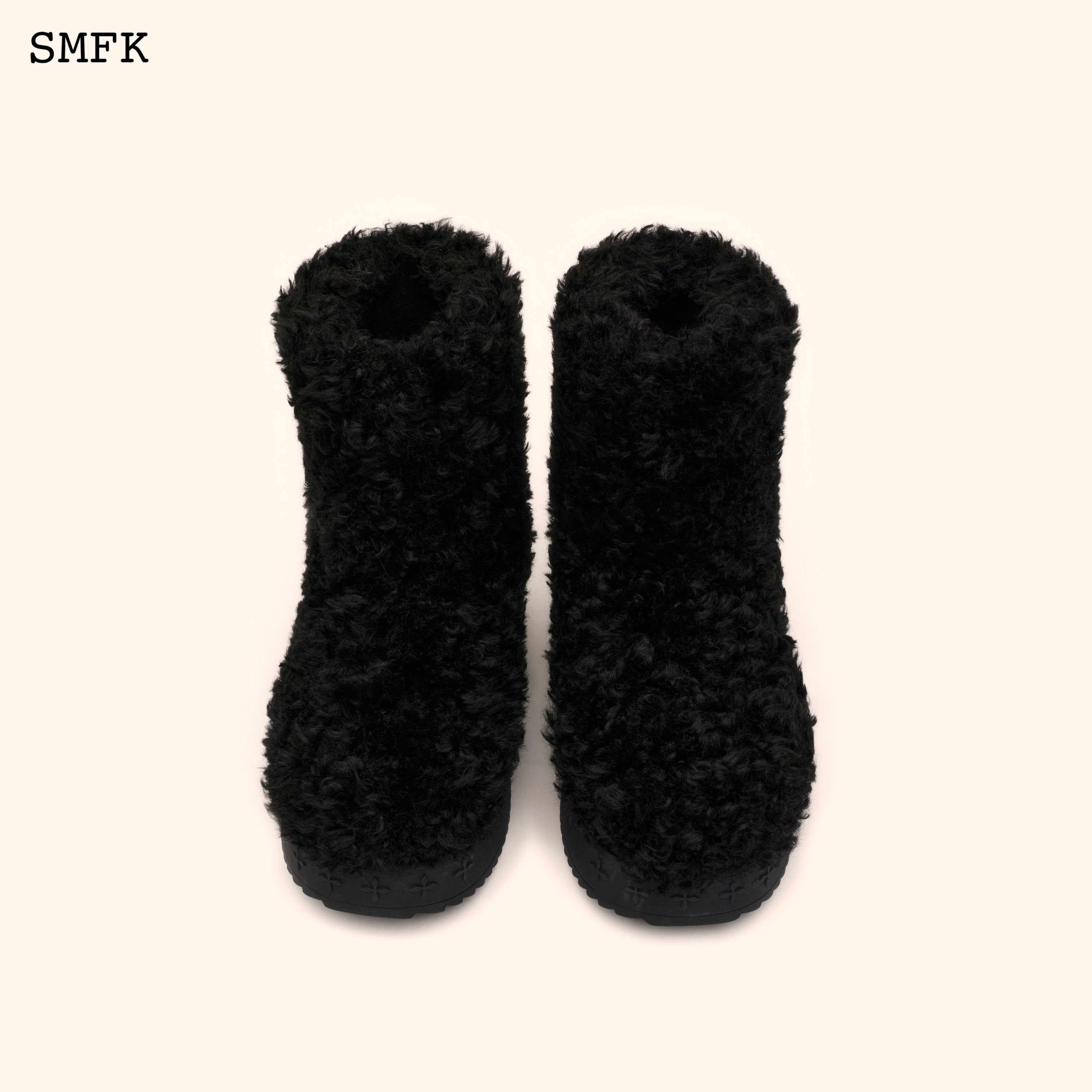 Compass Woolly Black Fluffy Boots - SMFK Official