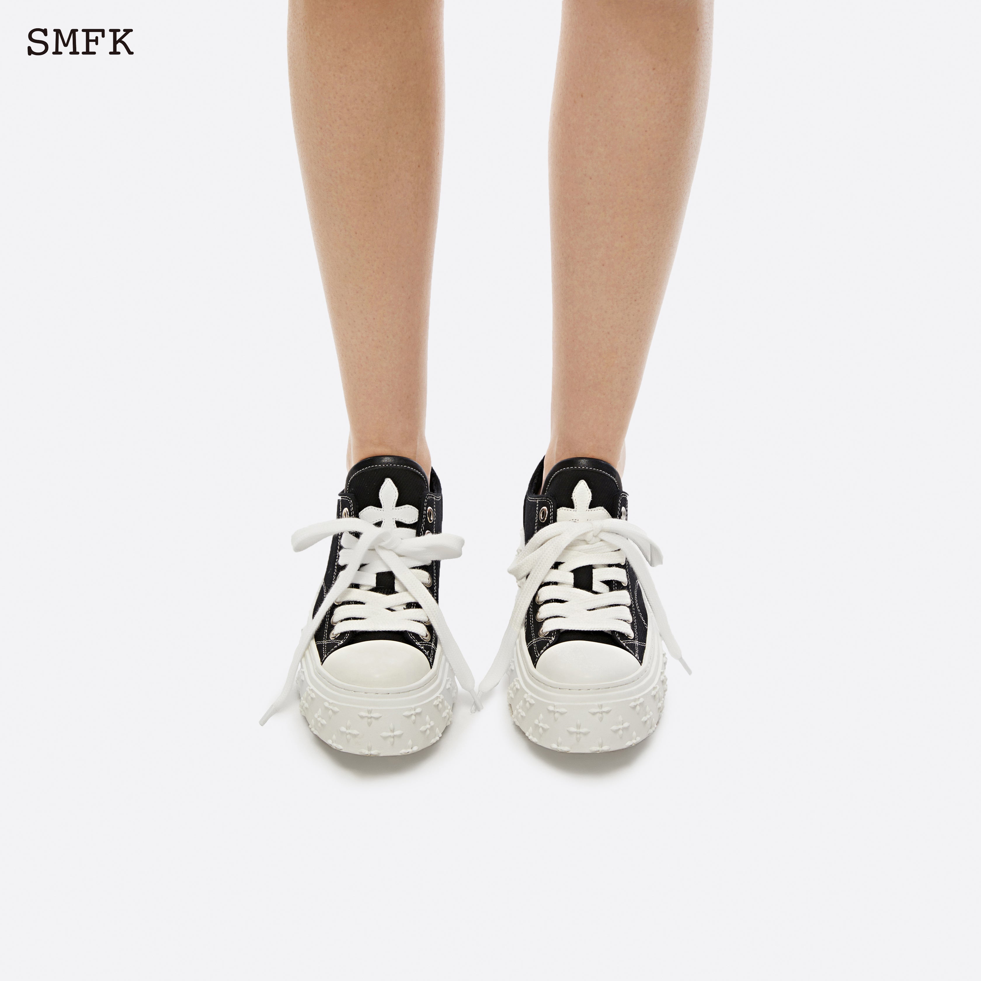 未使用 SMFK S0001BW Garden Vintage Skate Shoes スニーカー 1点 39