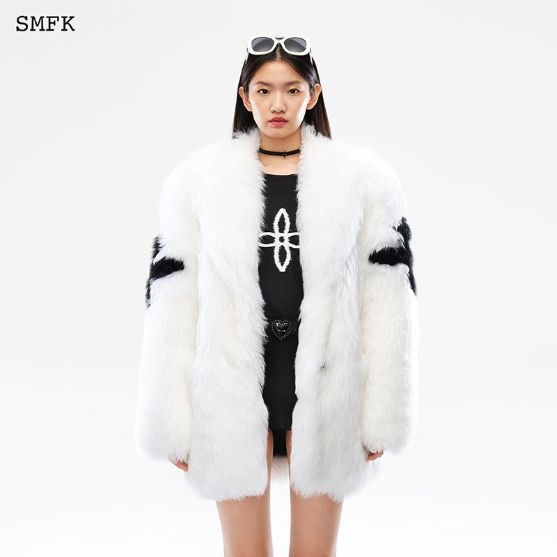 Gemini Flower Arm Fur Suit White - SMFK Official