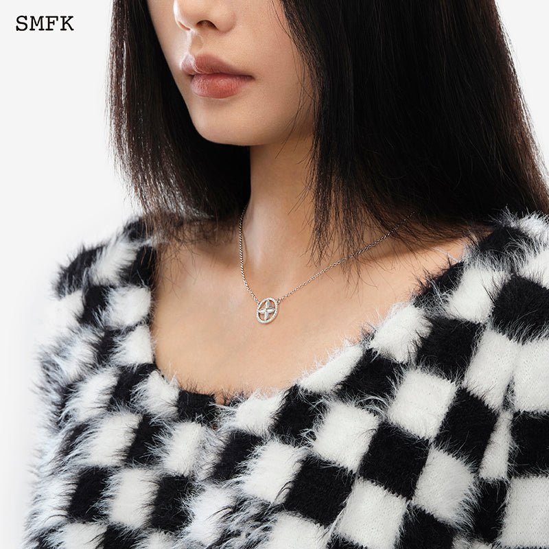 Silent Flower short necklace - SMFK Official