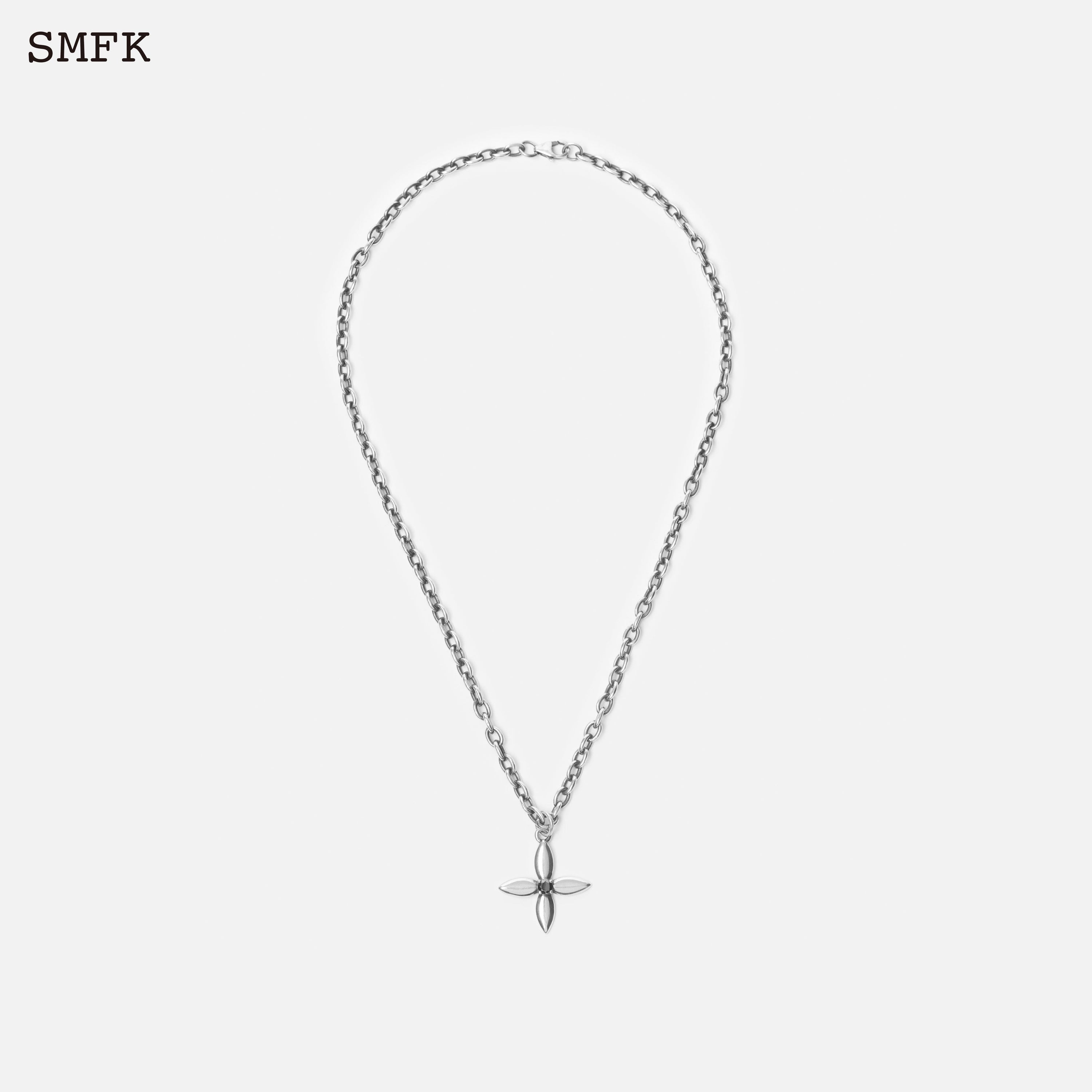 Silent Syringa Necklace Medium - SMFK Official