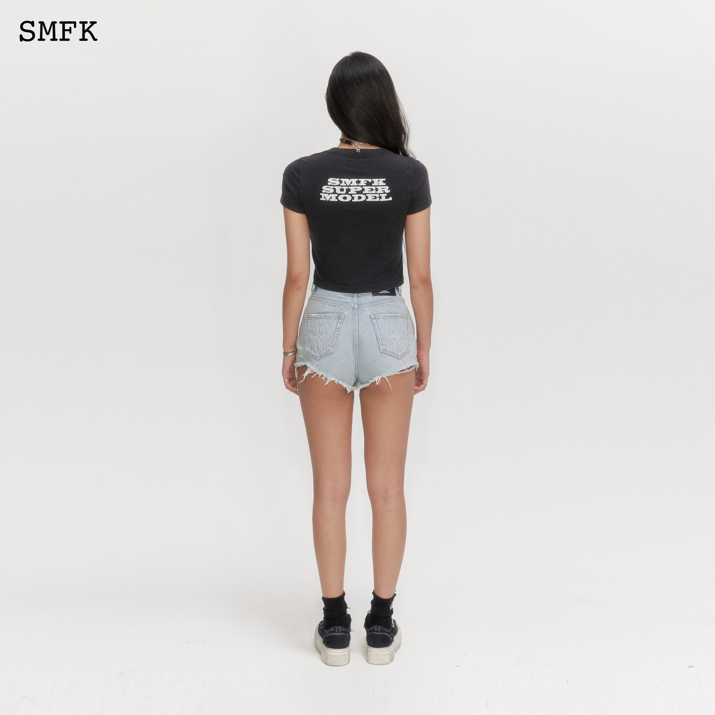 Skinny Model Black Tight T-shirt - SMFK Official