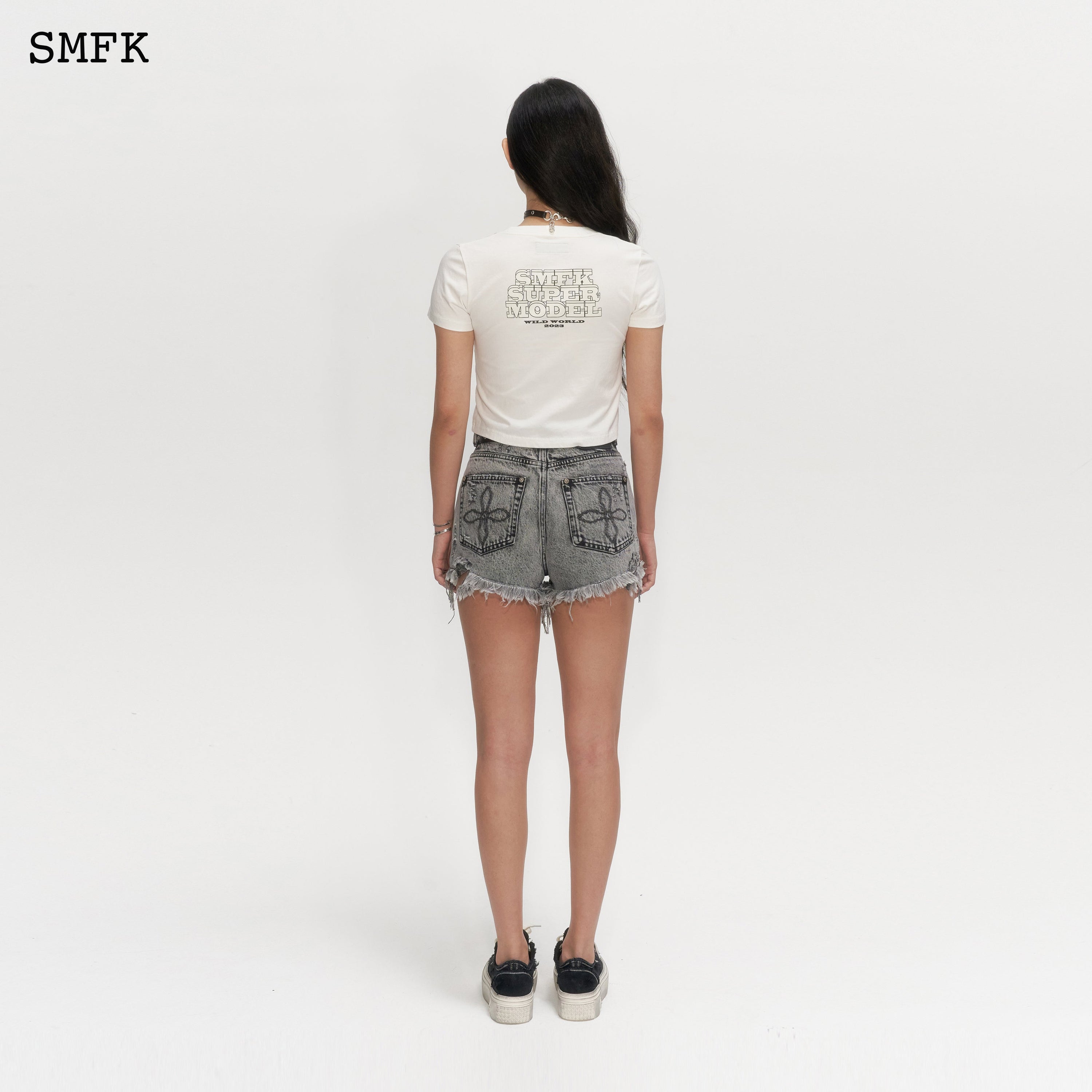 Skinny Model White Tight T-shirt - SMFK Official