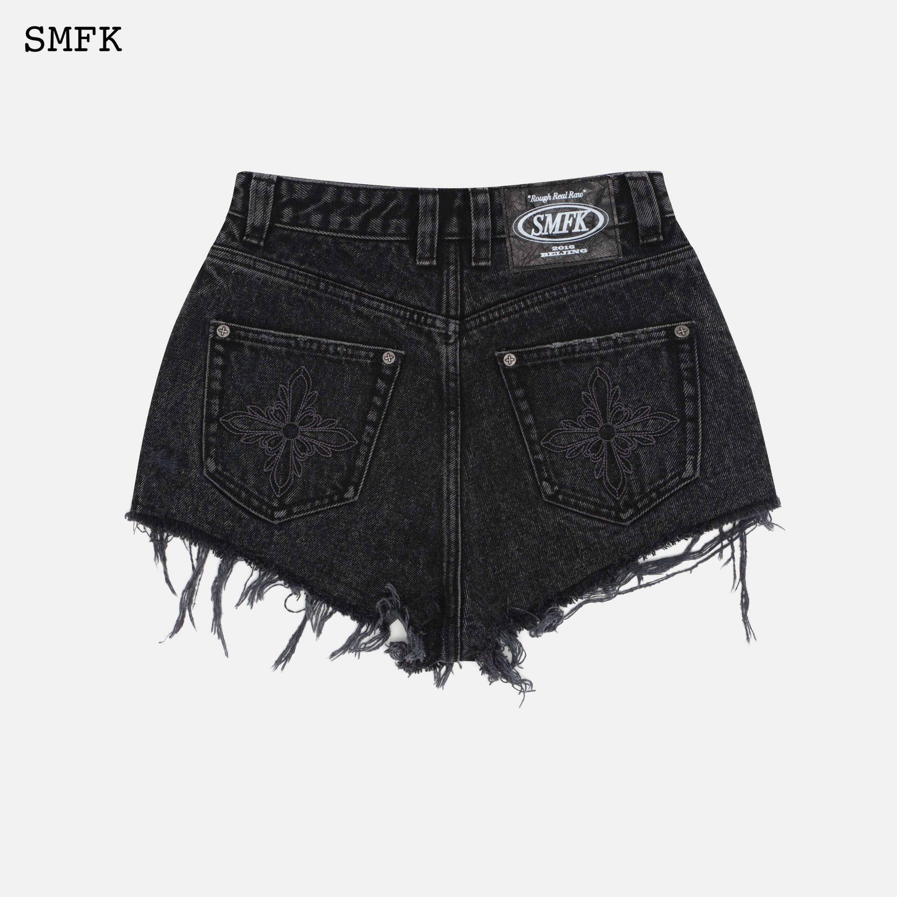 Wilderness Rock Black Short Jeans - SMFK Official