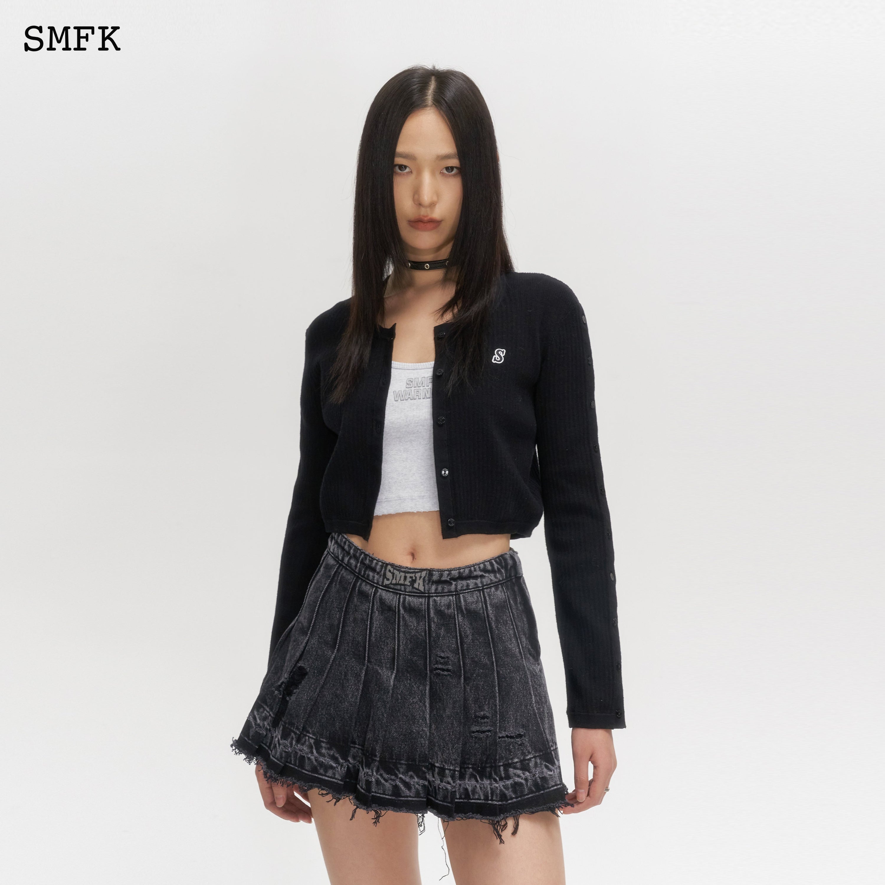 Wilderness Wandering Black Knitted Cardigan - SMFK Official